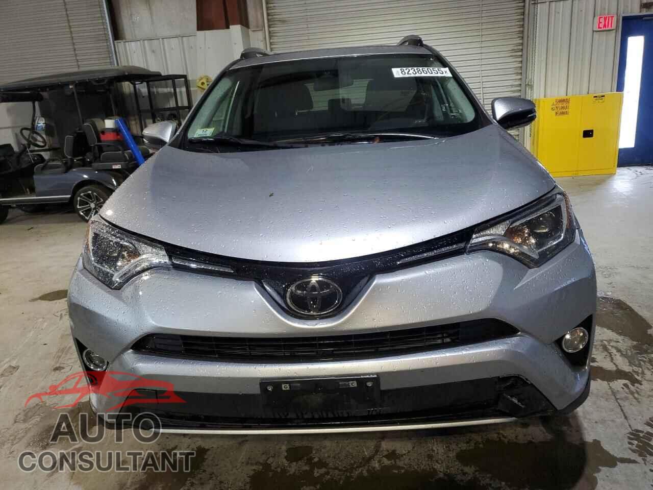 TOYOTA RAV4 2017 - 2T3RFREV9HW558564