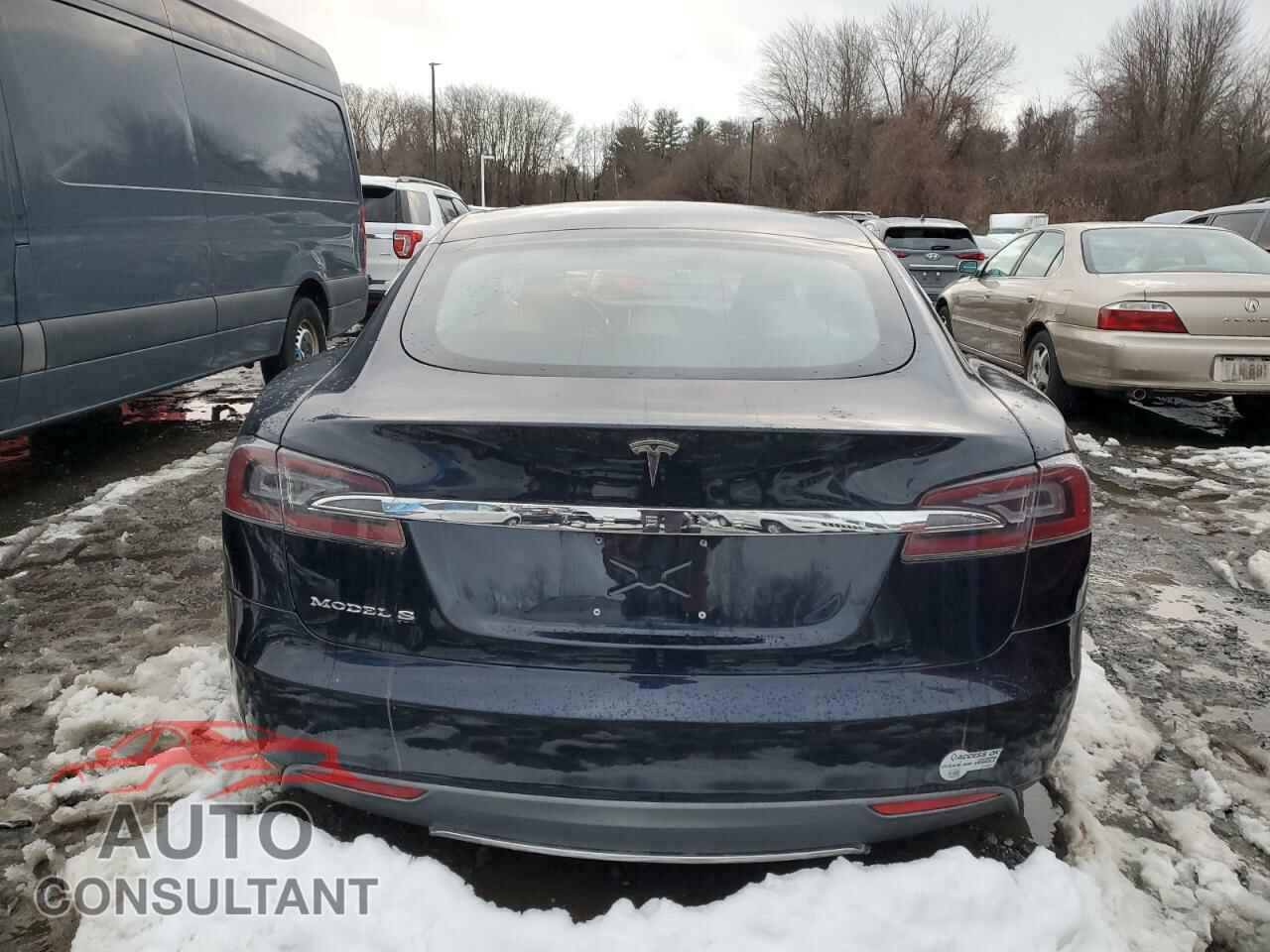 TESLA MODEL S 2013 - 5YJSA1CP8DFP06581