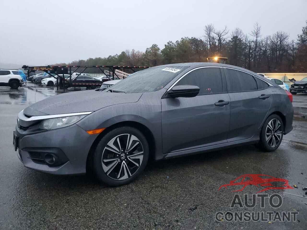 HONDA CIVIC 2018 - JHMFC1F70JX032501