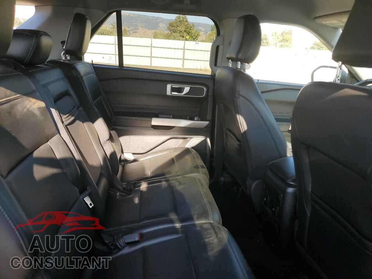 FORD EXPLORER 2023 - 1FMSK7DH0PGB29235