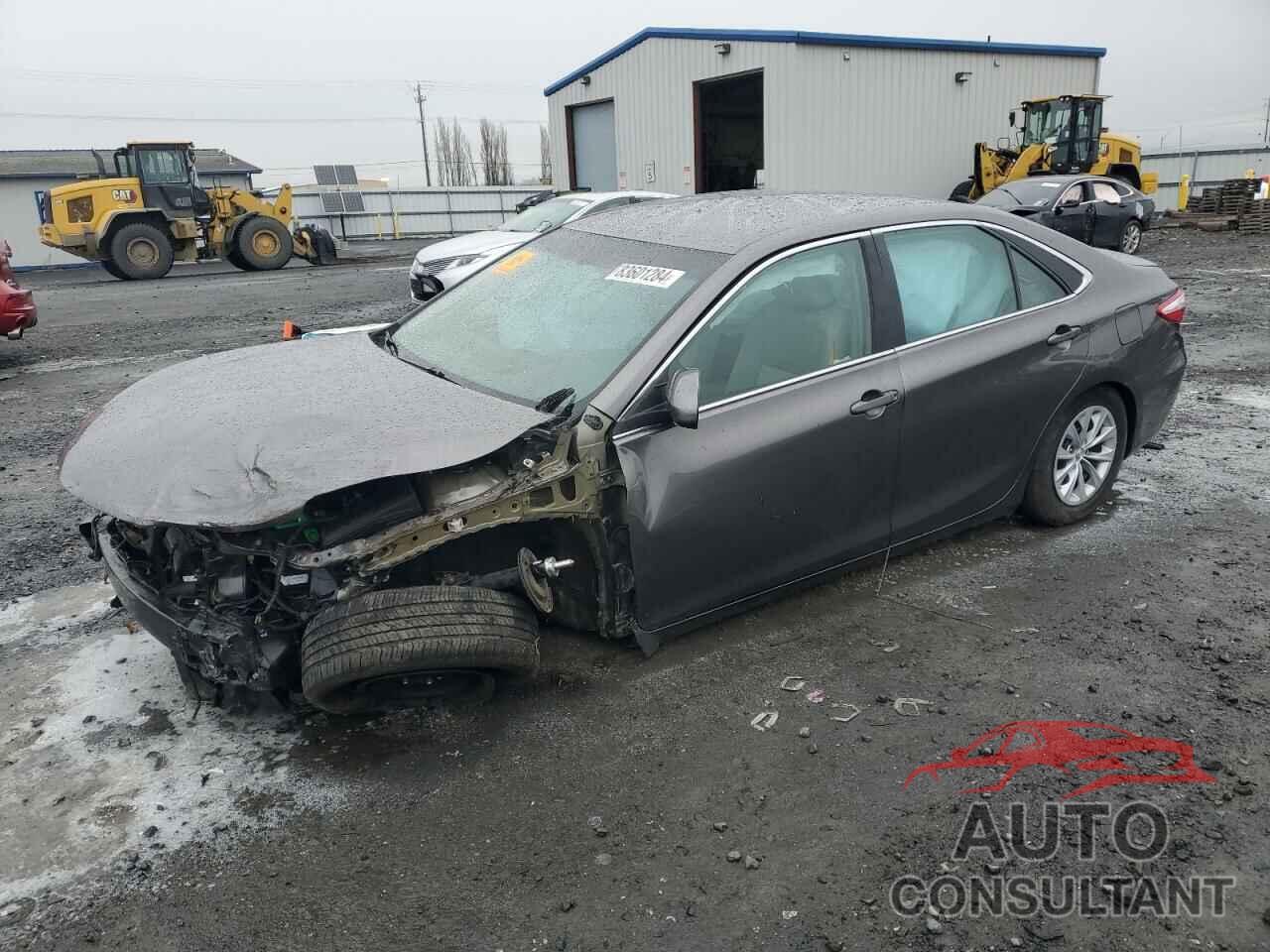 TOYOTA CAMRY 2015 - 4T4BF1FK4FR470055