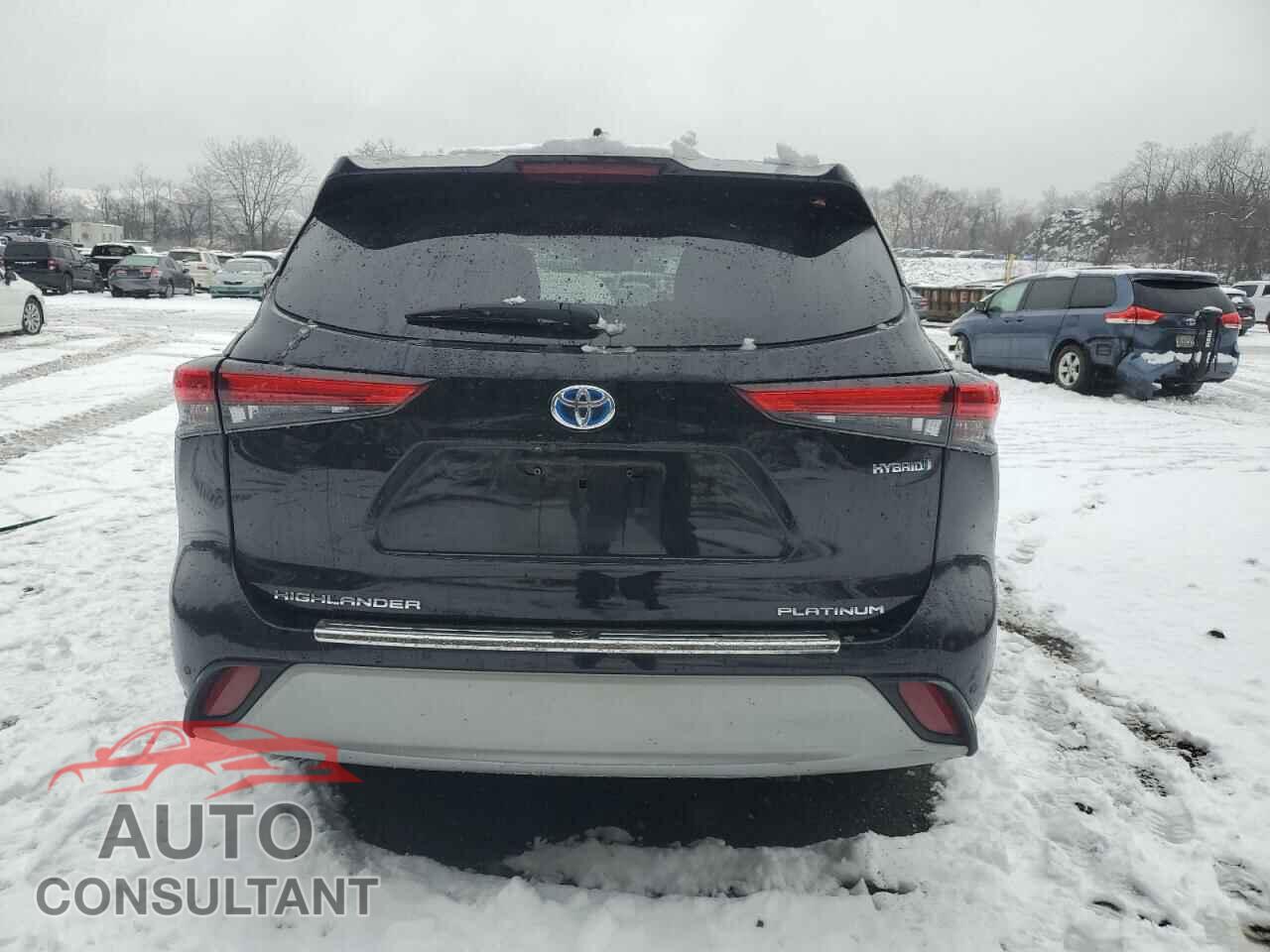 TOYOTA HIGHLANDER 2021 - 5TDEBRCH0MS024954