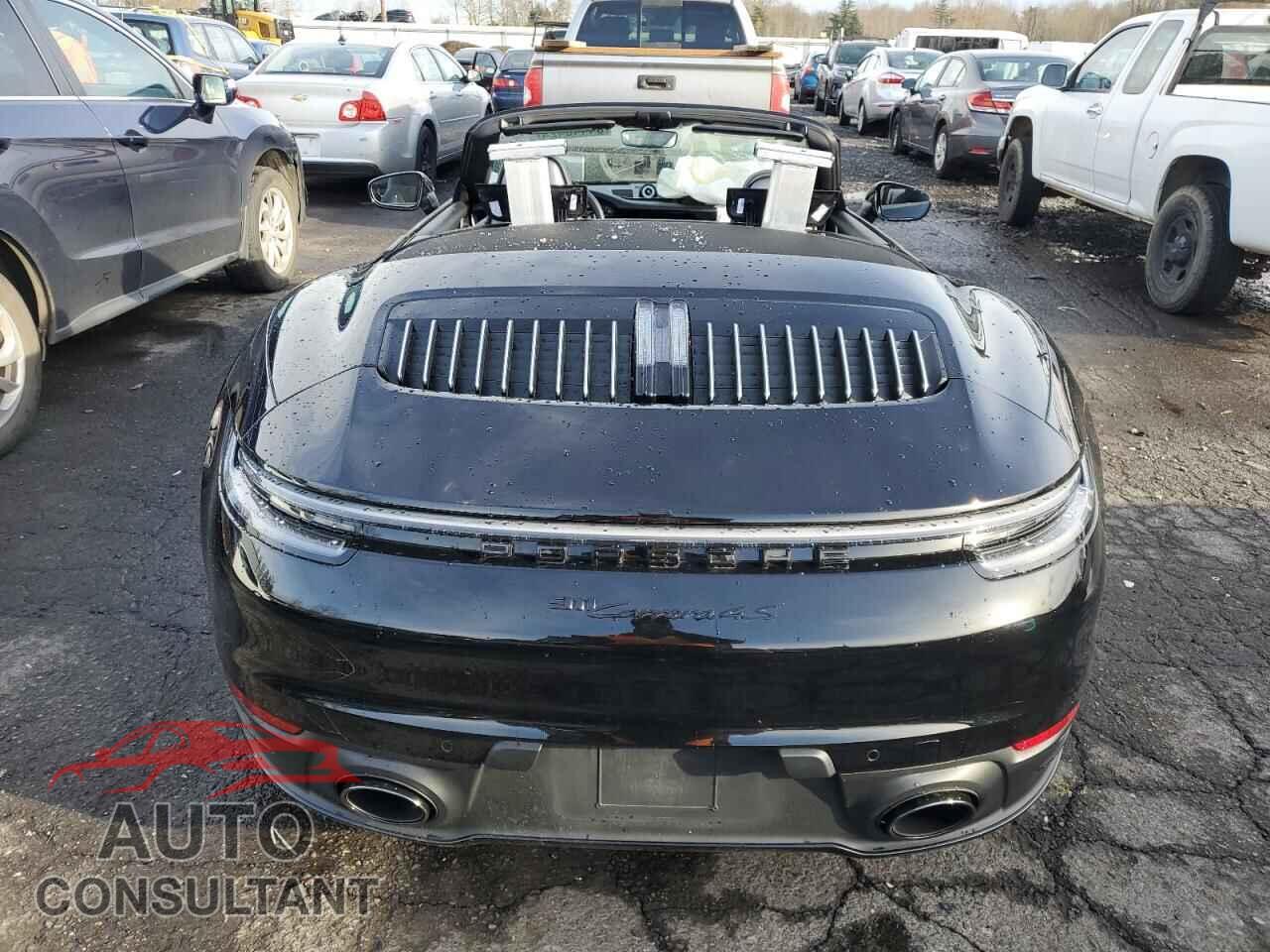 PORSCHE 911 2021 - WP0CB2A92MS248325