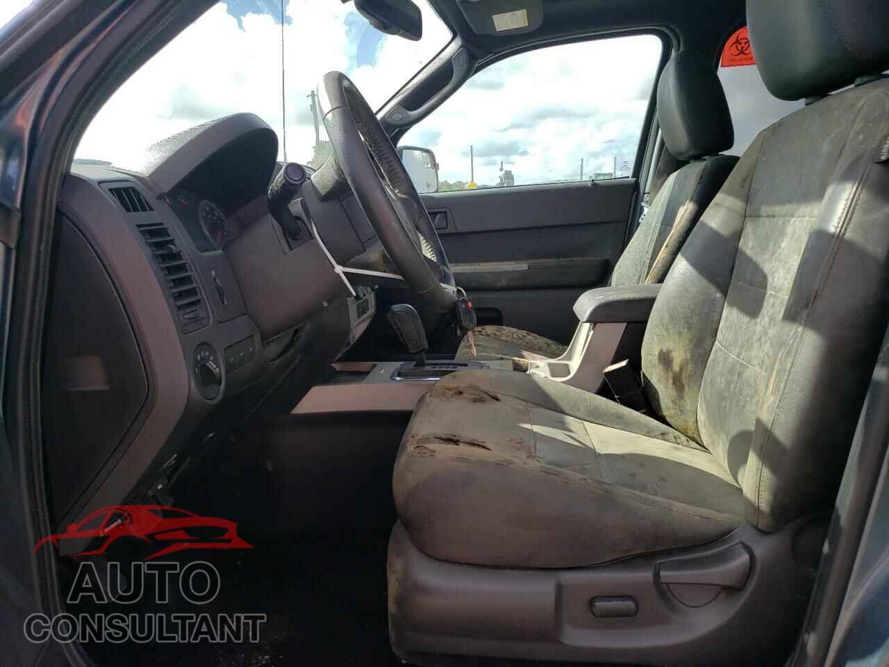 FORD ESCAPE 2012 - 1FMCU9DG5CKB86796