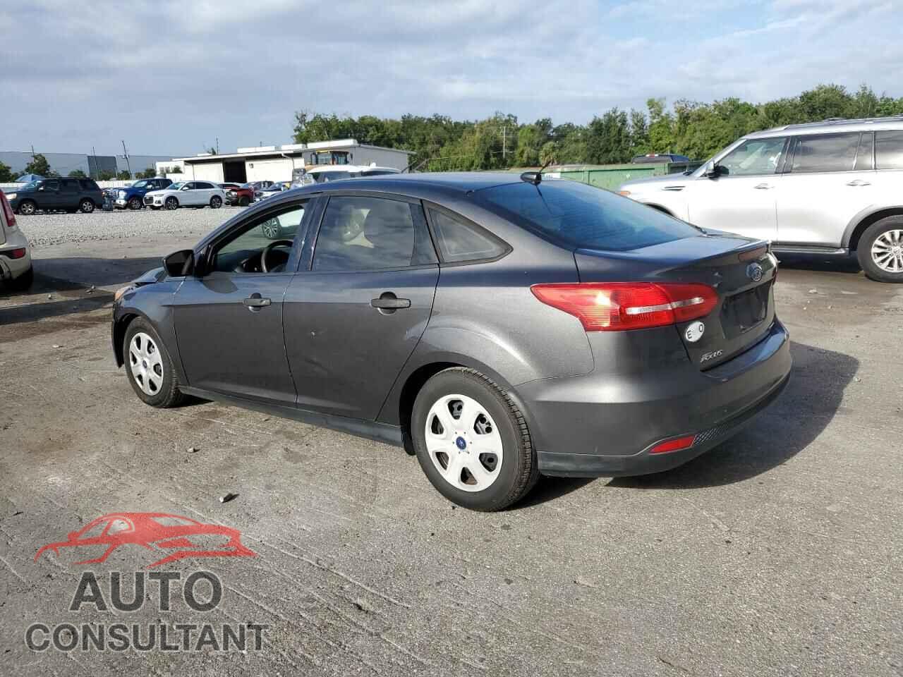 FORD FOCUS 2016 - 1FADP3E28GL296621