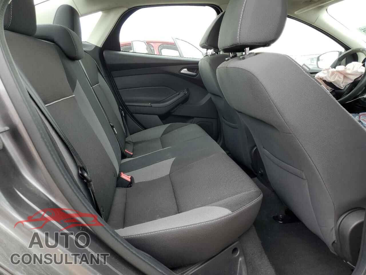 FORD FOCUS 2013 - 1FADP3F24DL332038