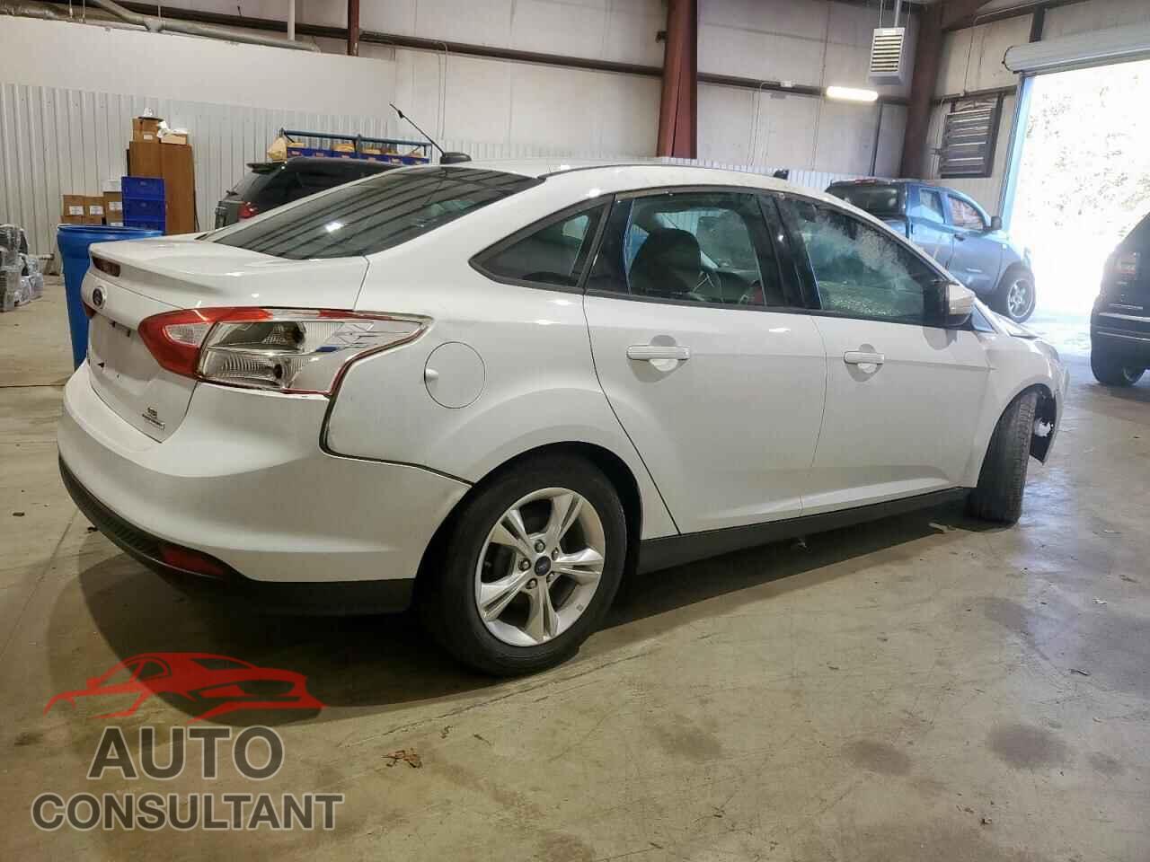 FORD FOCUS 2014 - 1FADP3F27EL225616
