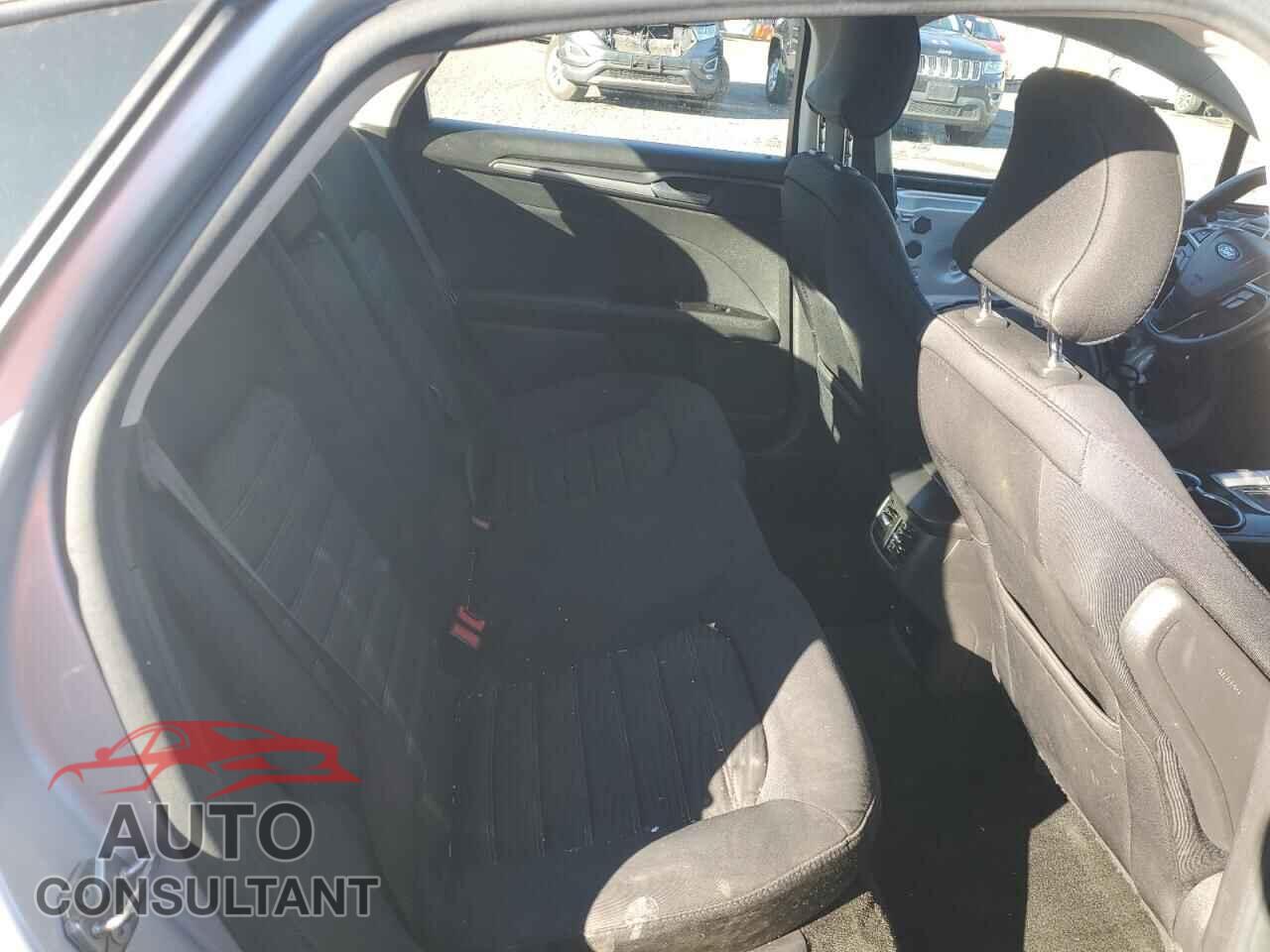 FORD FUSION 2016 - 3FA6P0H72GR330634