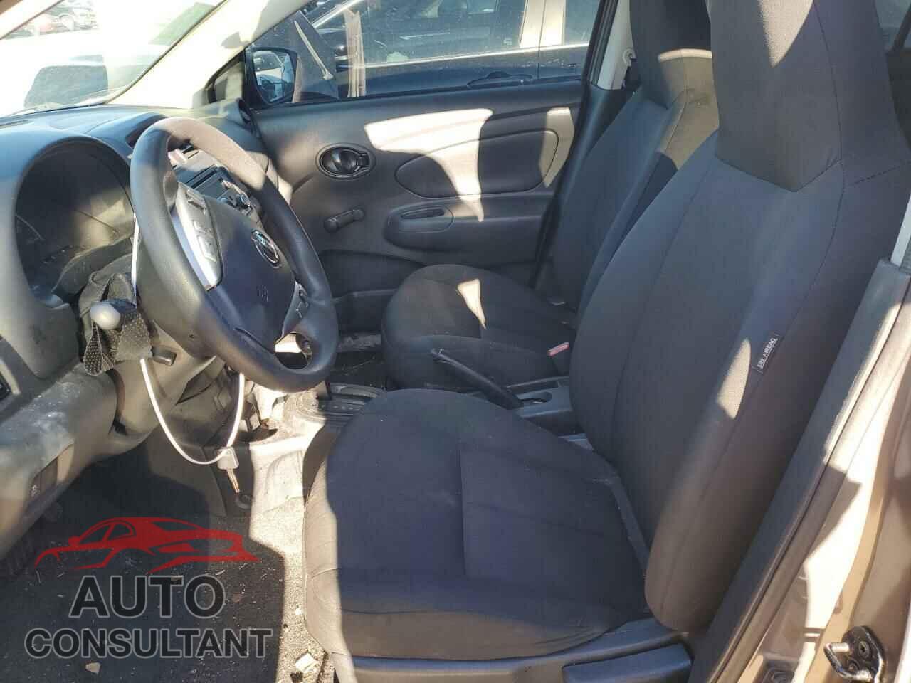 NISSAN VERSA 2017 - 3N1CN7AP8HL849734