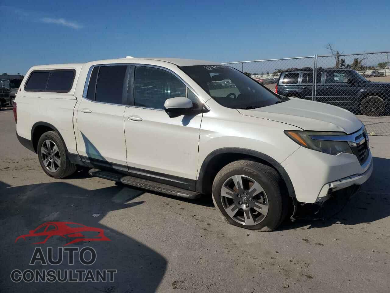 HONDA RIDGELINE 2017 - 5FPYK2F60HB007748
