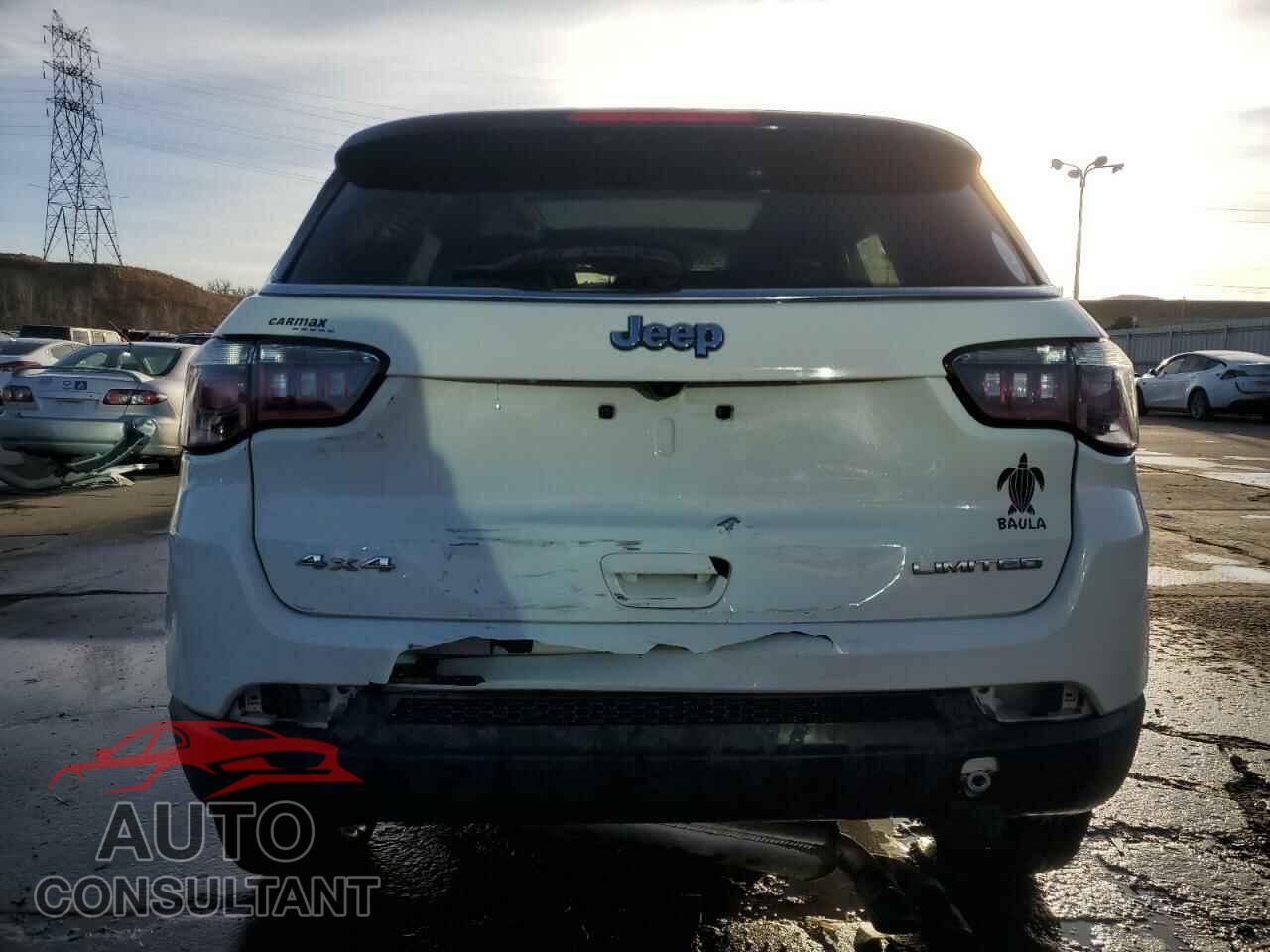 JEEP COMPASS 2018 - 3C4NJDCB9JT315455