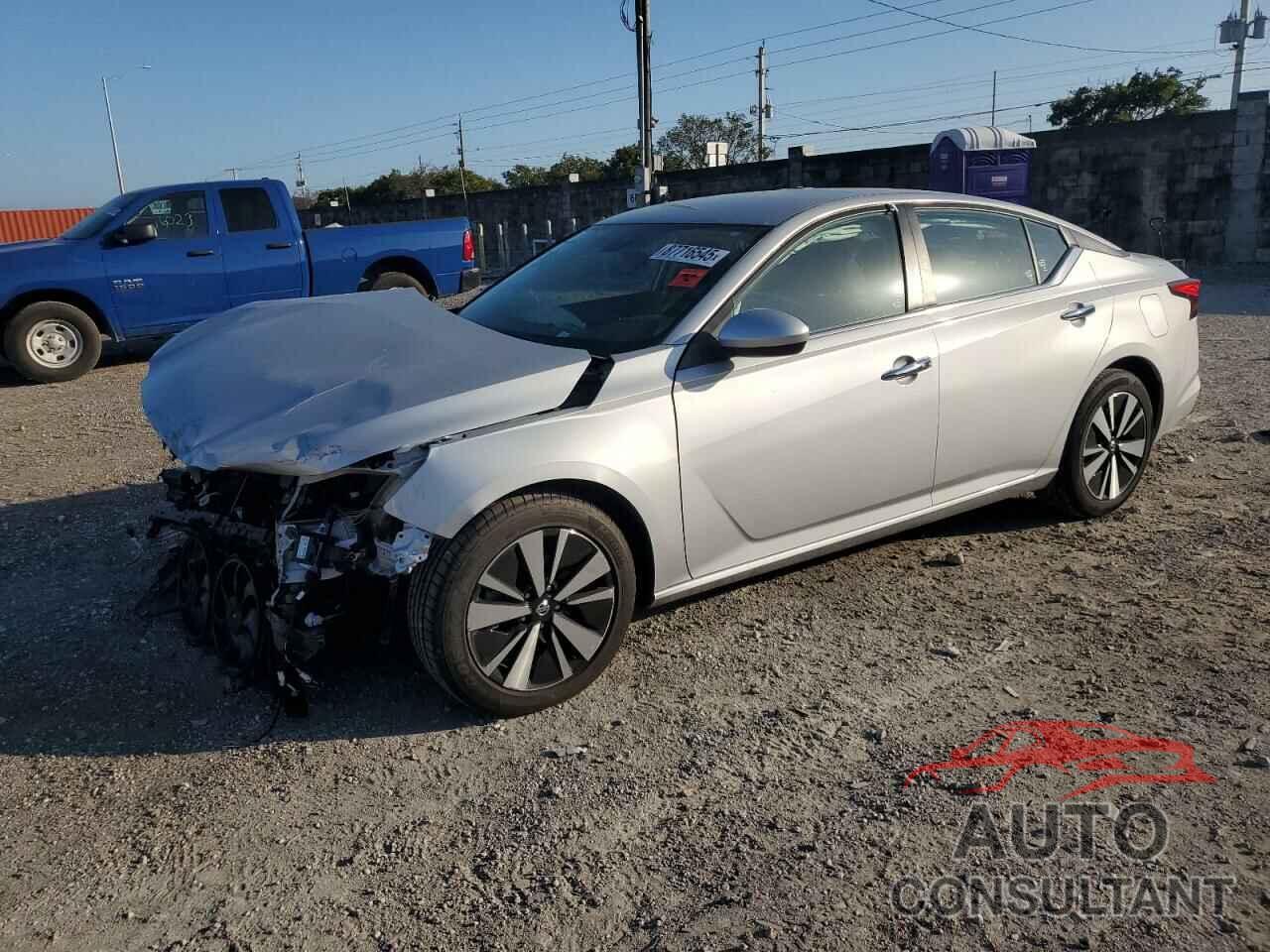 NISSAN ALTIMA 2022 - 1N4BL4DV7NN330103