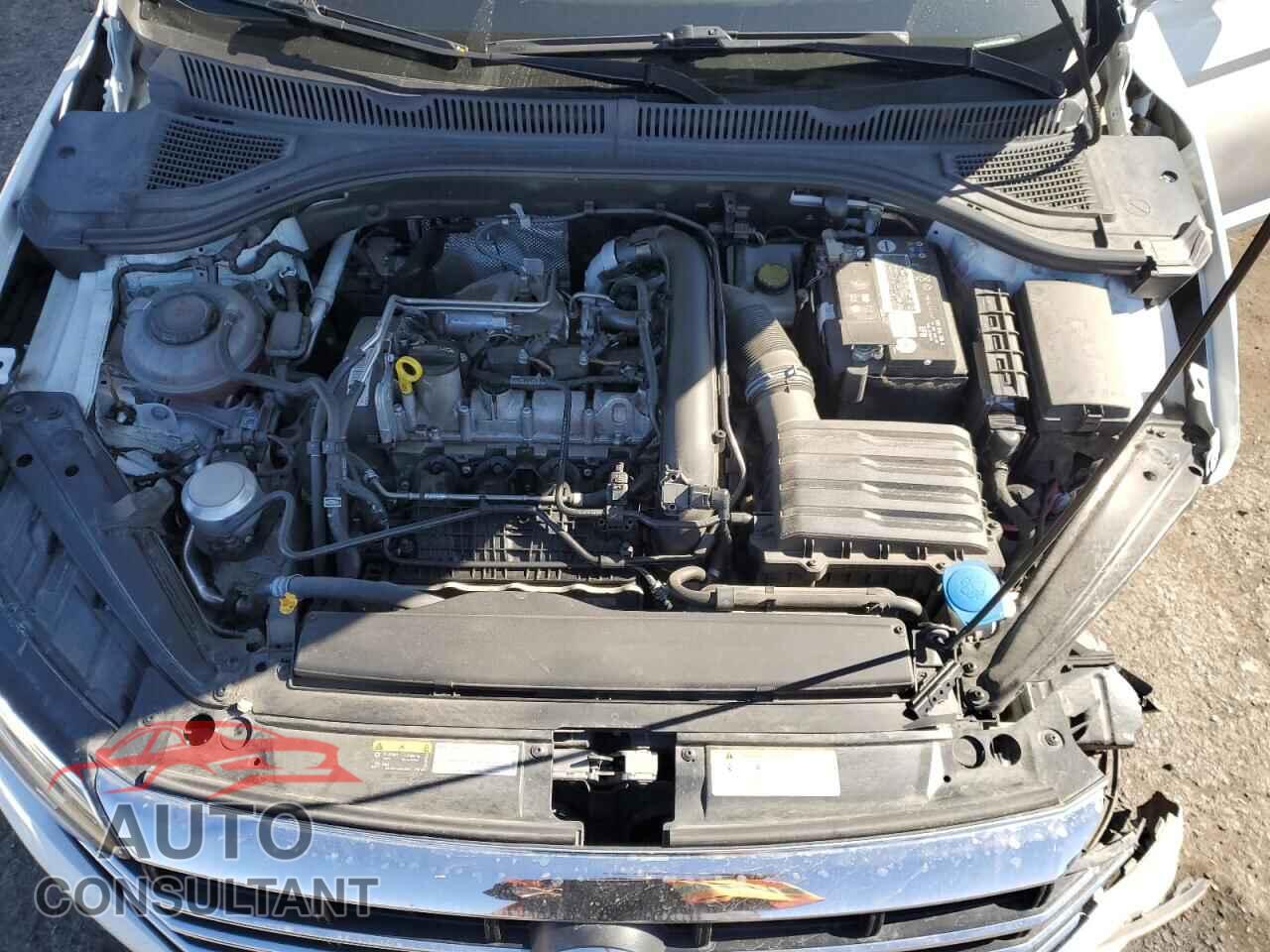 VOLKSWAGEN JETTA 2020 - 3VWEB7BU2LM070381