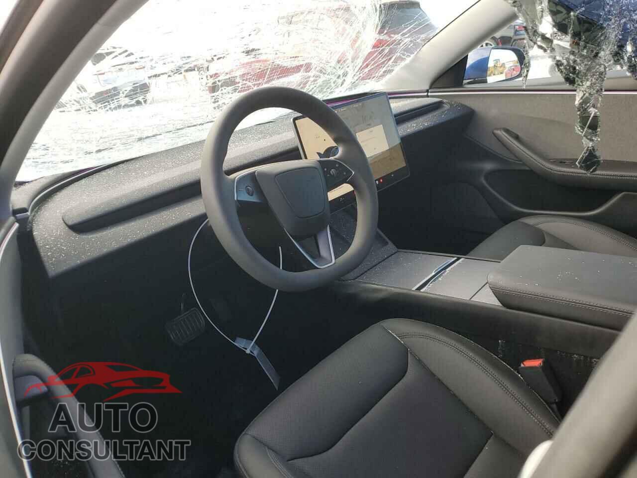 TESLA MODEL 3 2024 - 5YJ3E1EA1RF786377