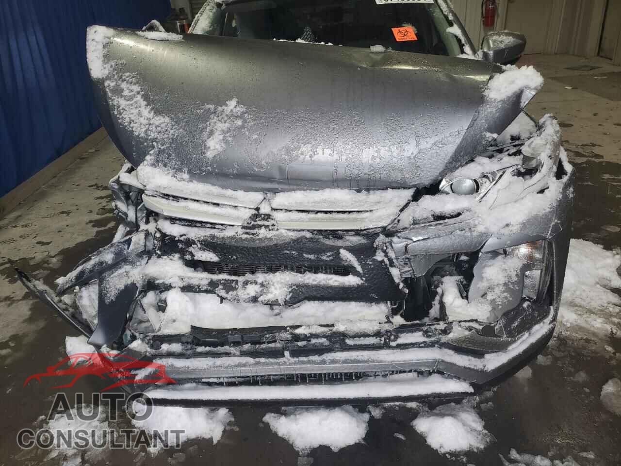 MITSUBISHI ECLIPSE 2018 - JA4AT3AA2JZ049003