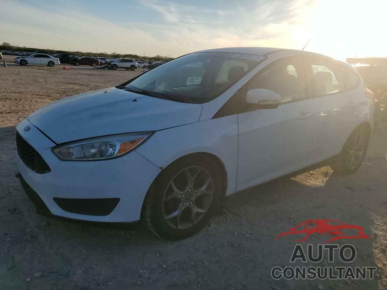 FORD FOCUS 2015 - 1FADP3K26FL282509