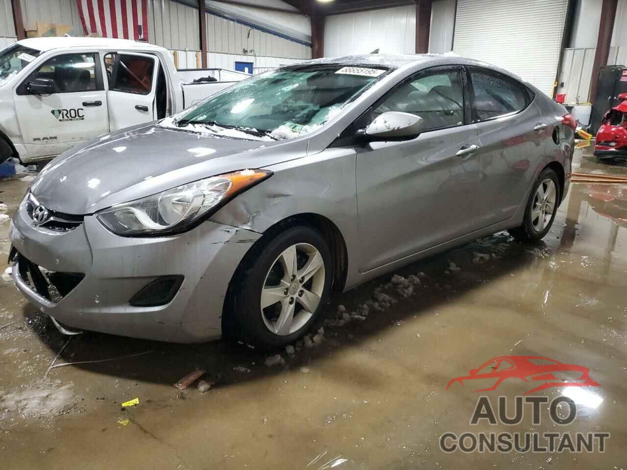 HYUNDAI ELANTRA 2011 - KMHDH4AE4BU106499