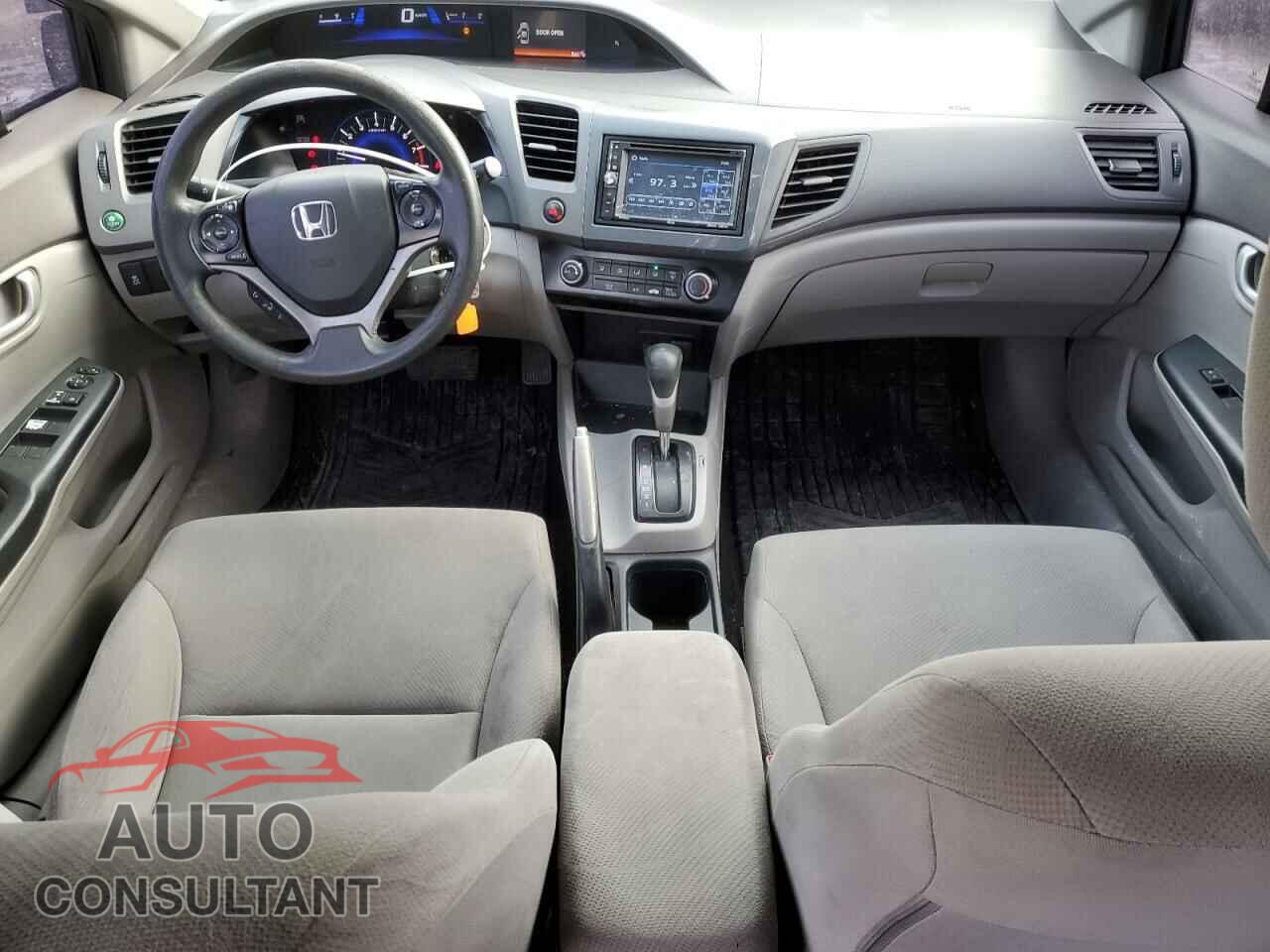 HONDA CIVIC 2012 - 2HGFB2F40CH015643