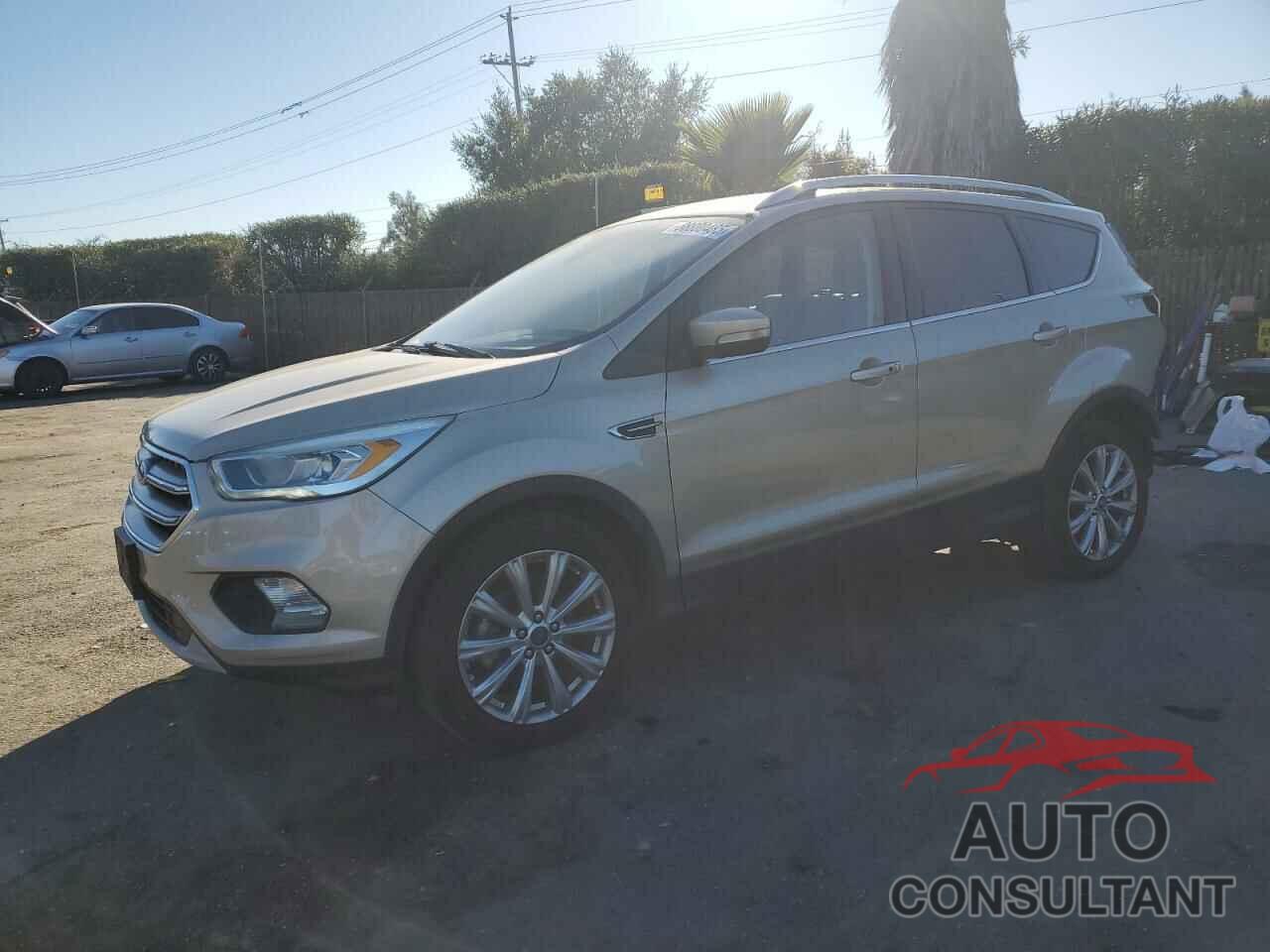 FORD ESCAPE 2017 - 1FMCU0JD7HUB16167