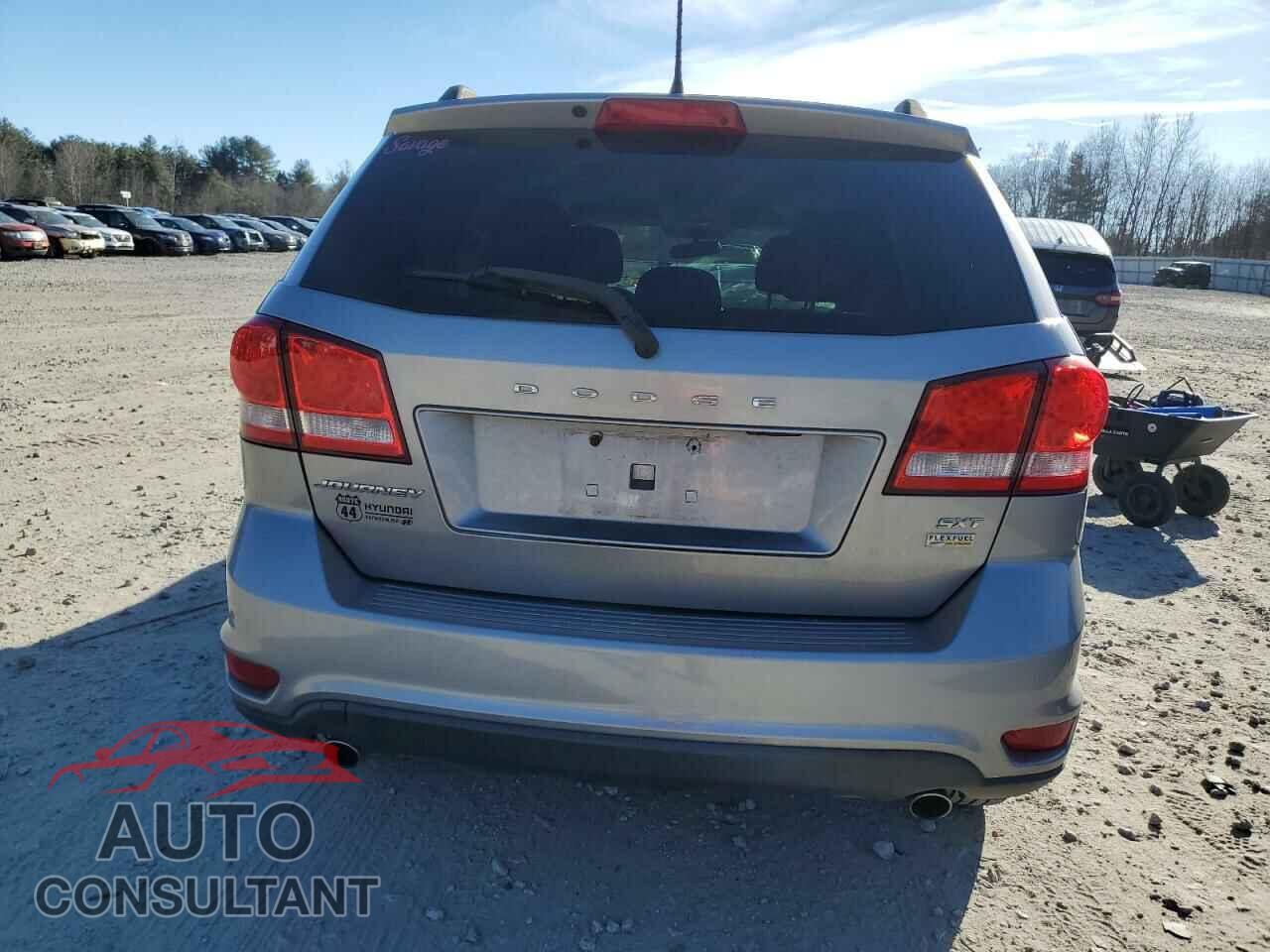 DODGE JOURNEY 2015 - 3C4PDCBG9FT690762