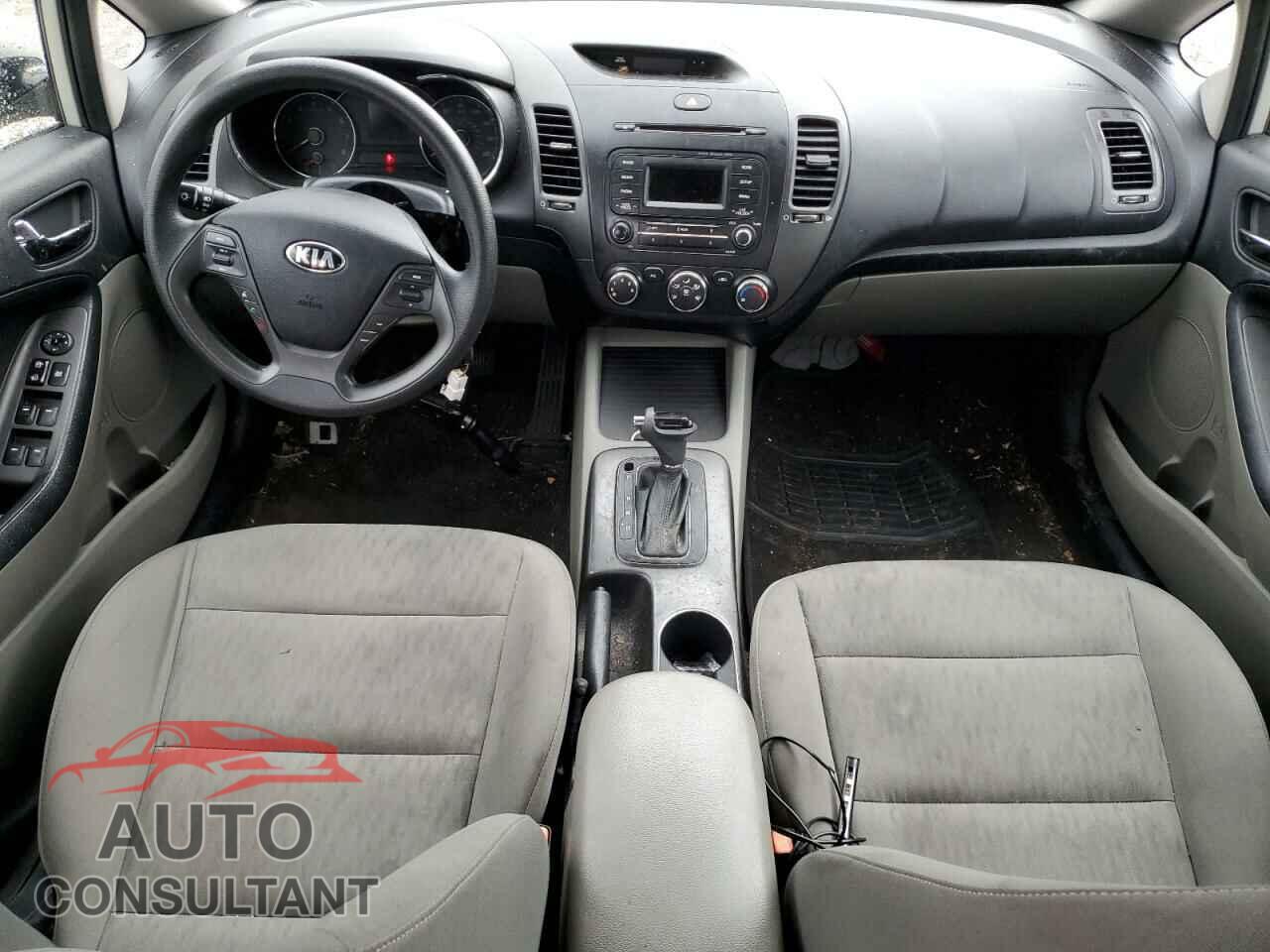 KIA FORTE 2015 - KNAFK4A62F5402092