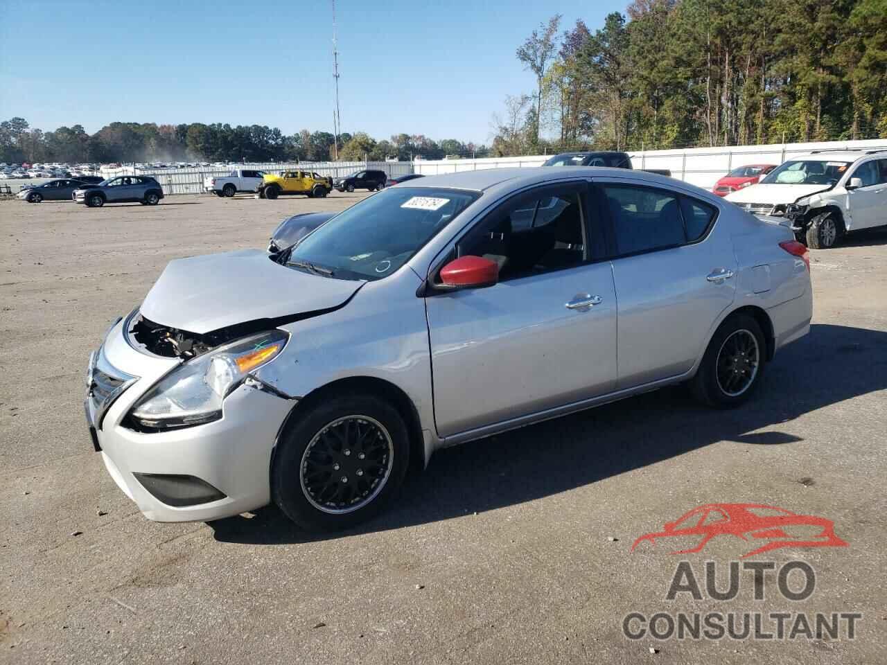 NISSAN VERSA 2015 - 3N1CN7AP7FL895083