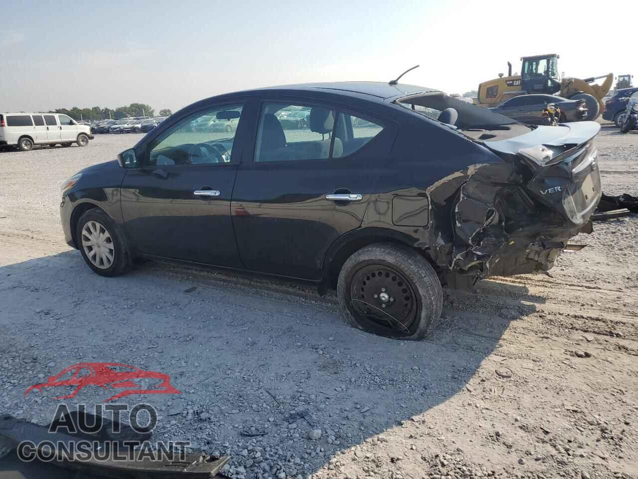 NISSAN VERSA 2019 - 3N1CN7AP3KL810086