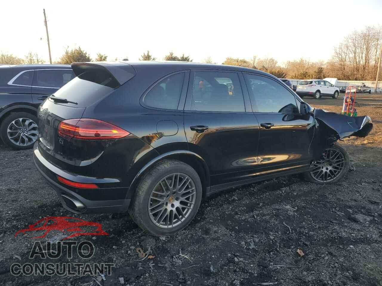 PORSCHE CAYENNE 2017 - WP1AA2A24HKA83301