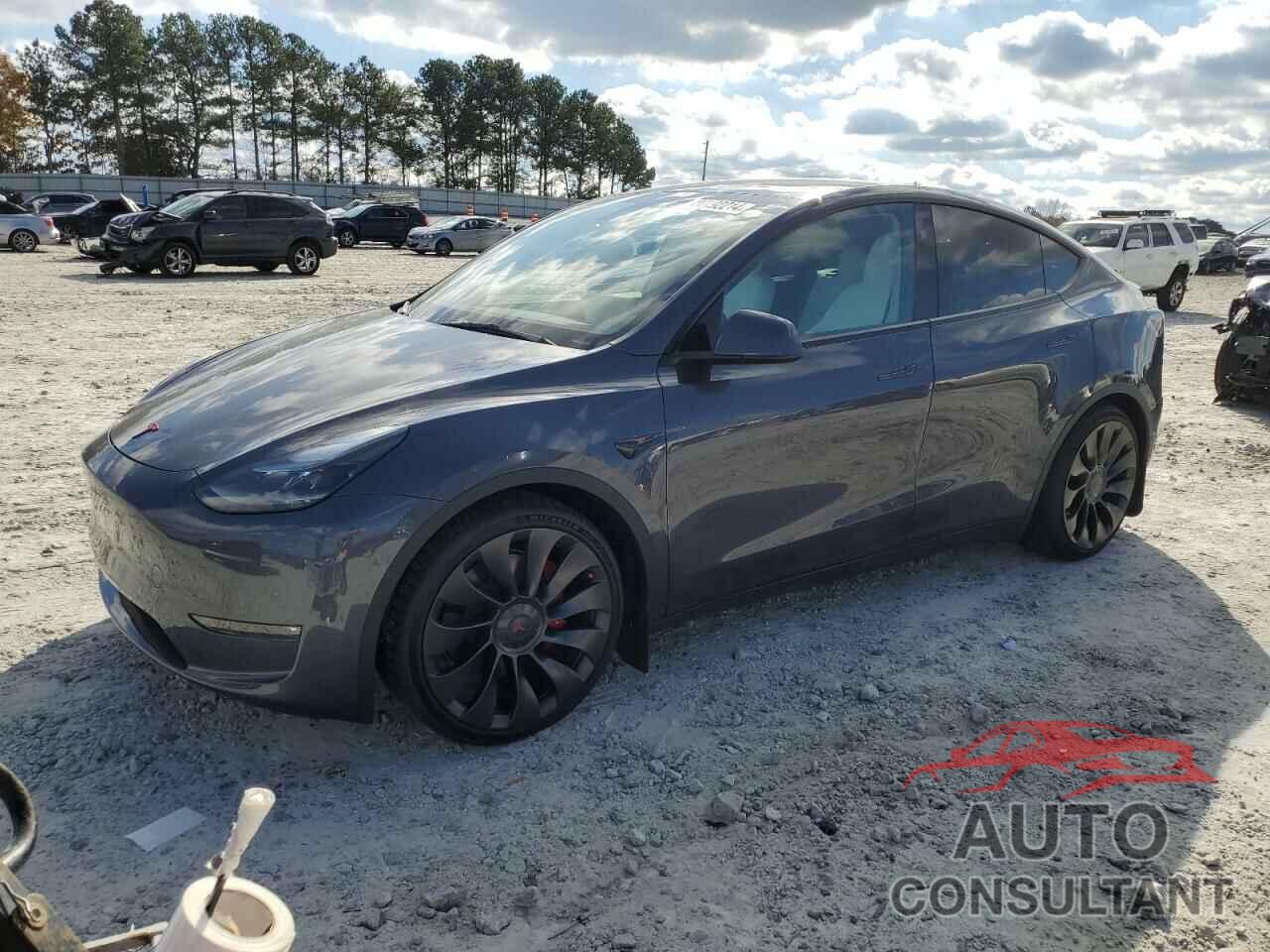 TESLA MODEL Y 2023 - 7SAYGDEF2PF864100