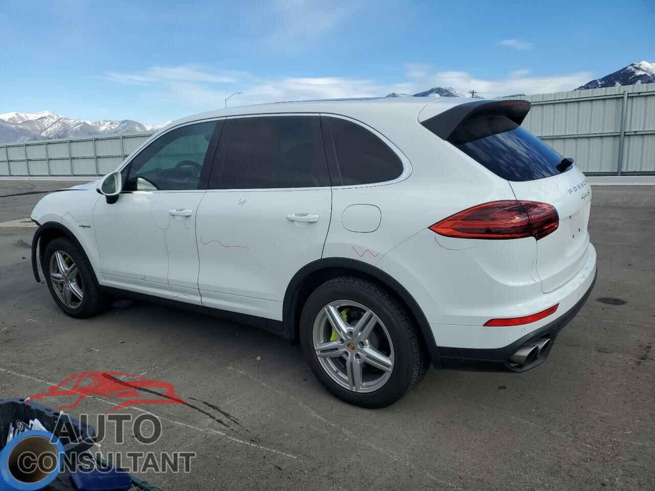 PORSCHE CAYENNE 2016 - WP1AE2A2XGLA64524