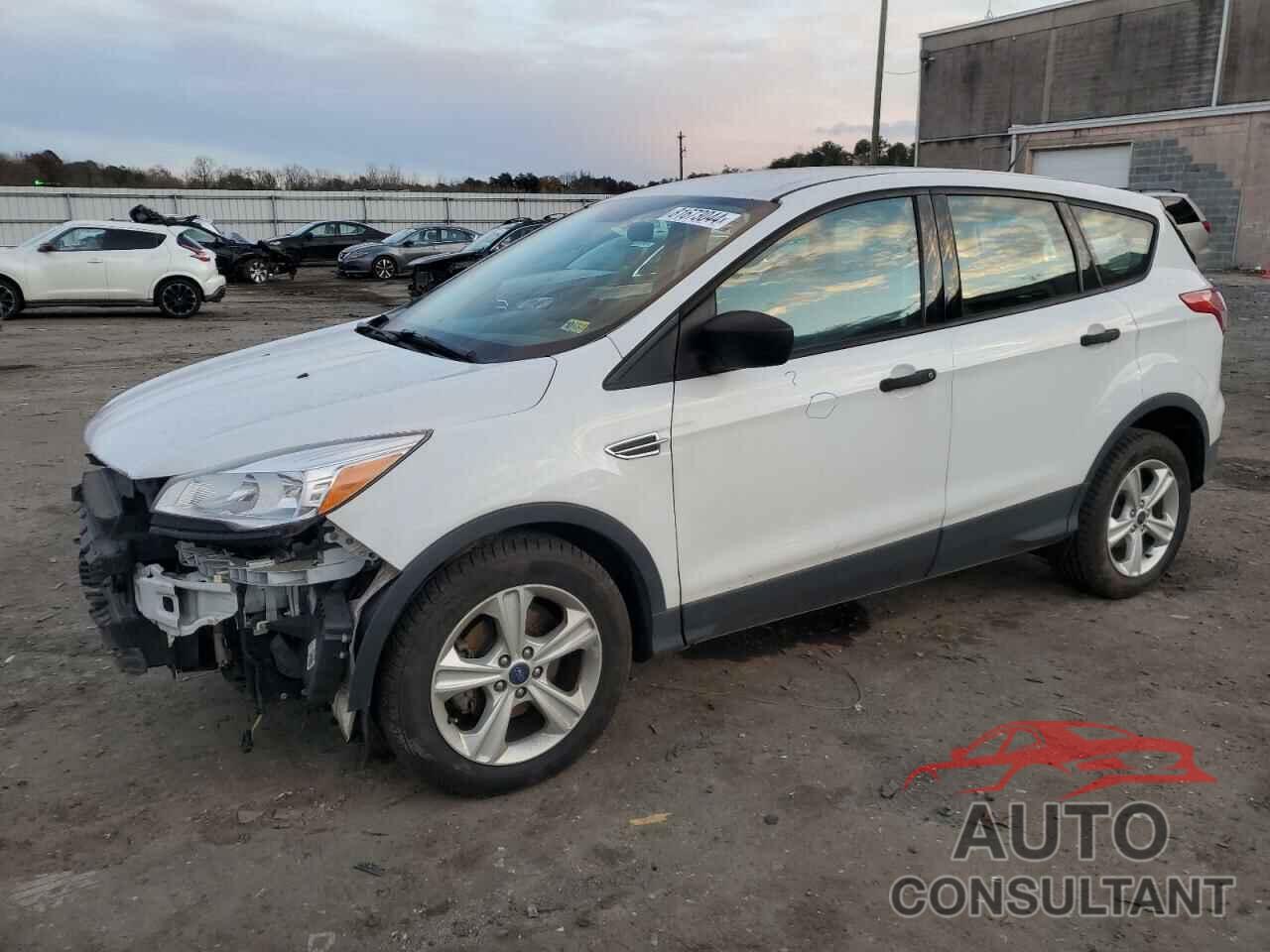 FORD ESCAPE 2016 - 1FMCU0F76GUC06749