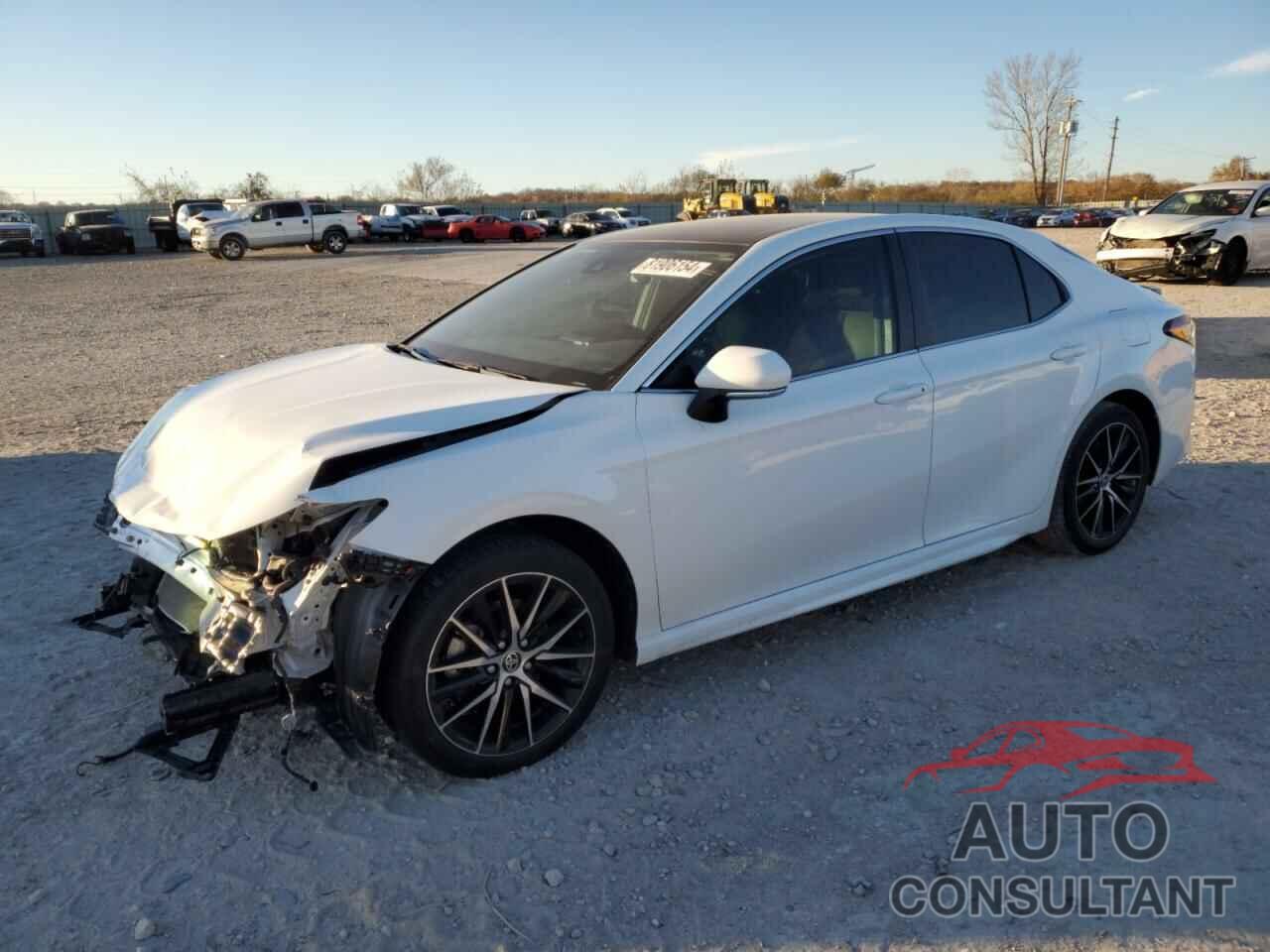 TOYOTA CAMRY 2024 - 4T1G11BK0RU109964
