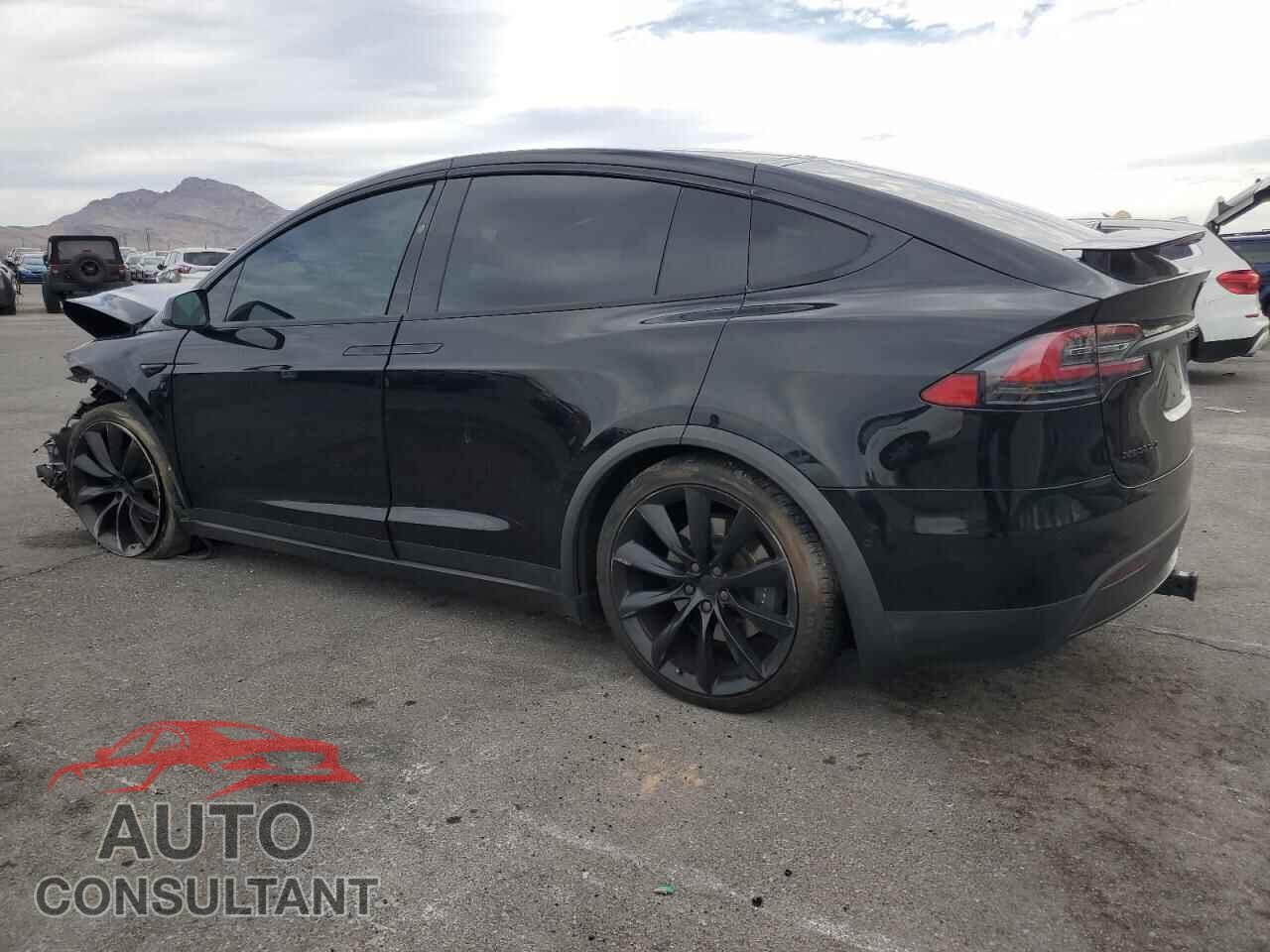 TESLA MODEL X 2018 - 5YJXCBE21JF130061