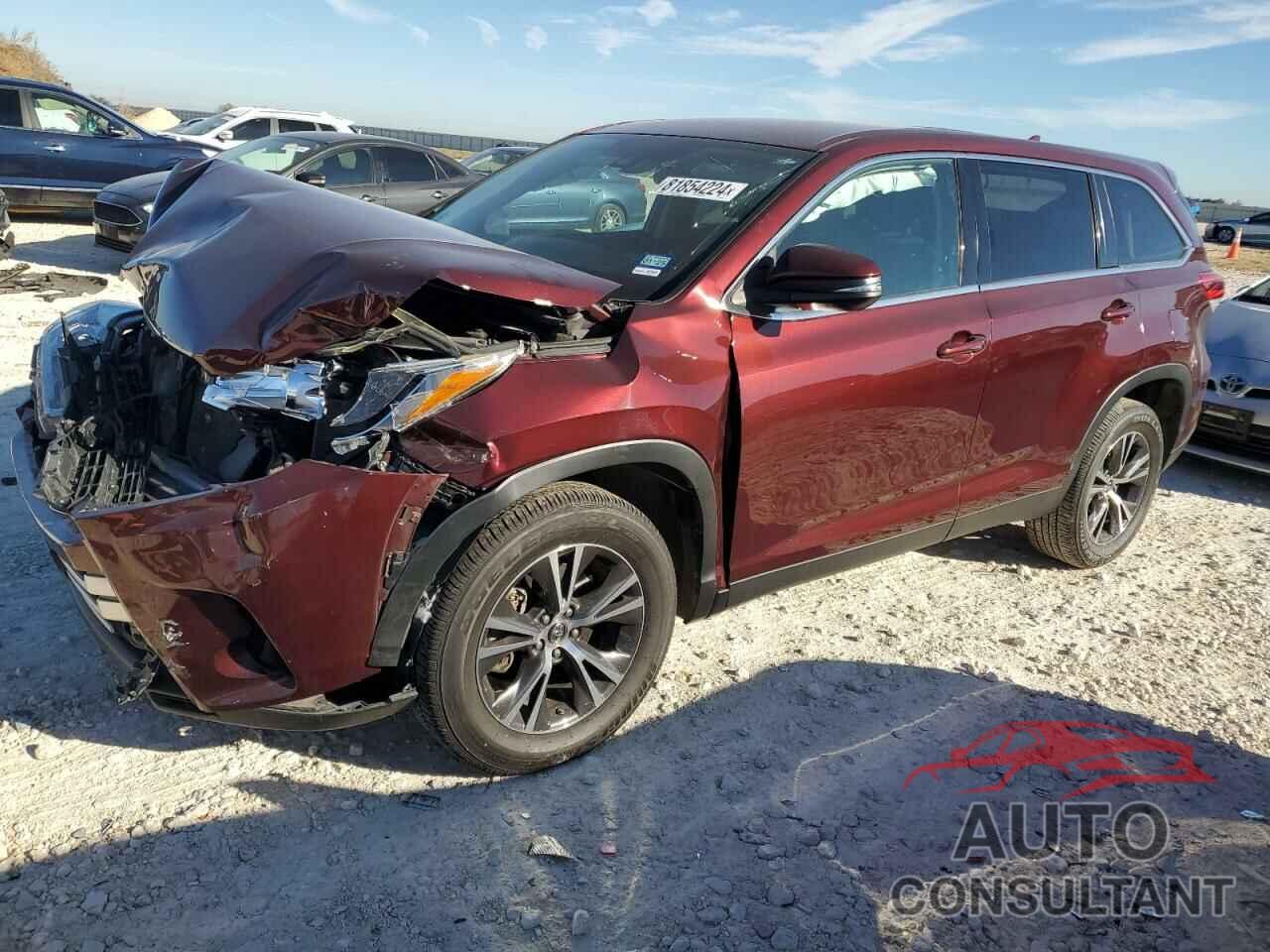 TOYOTA HIGHLANDER 2019 - 5TDZZRFH0KS301172