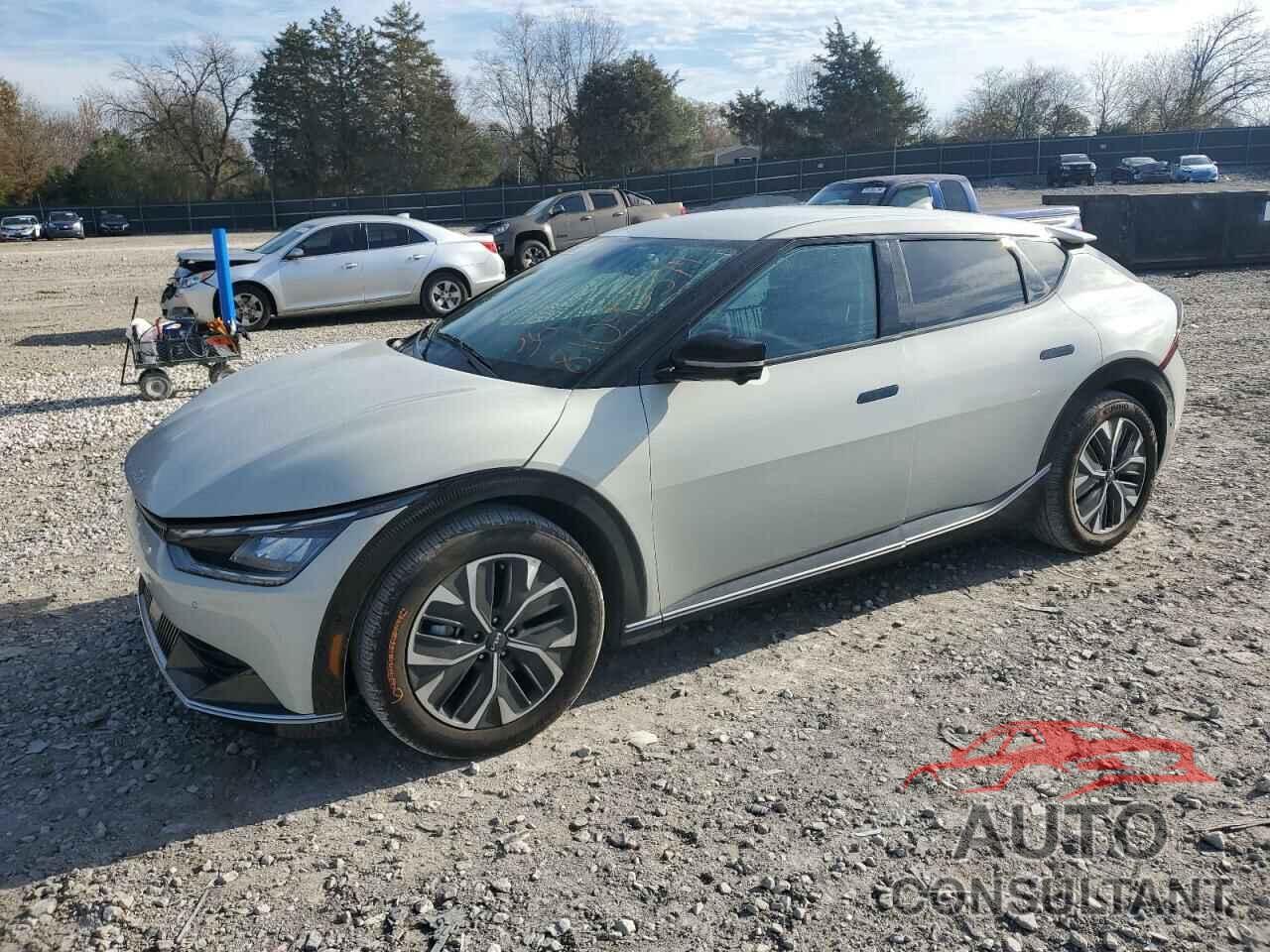KIA EV6 LIGHT 2022 - KNDC3DLC5N5045513