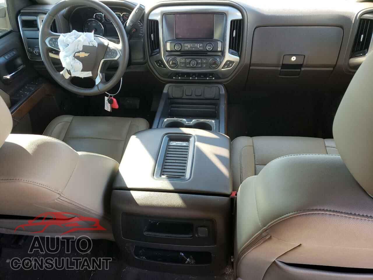 CHEVROLET SILVERADO 2018 - 3GCPCSEC1JG418018