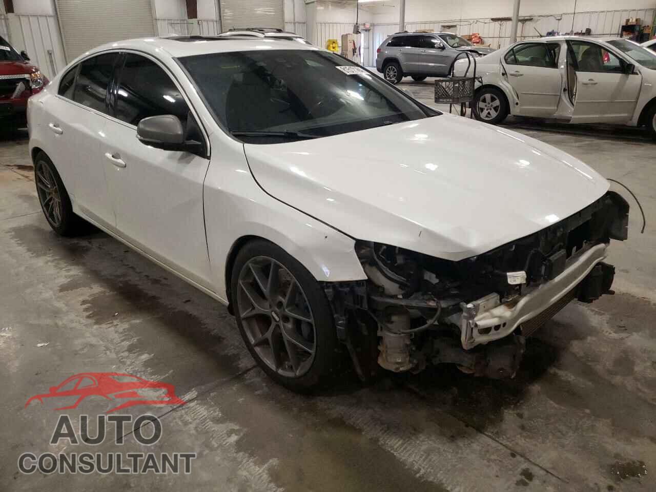 VOLVO S60 2015 - YV1902TS3F1335329