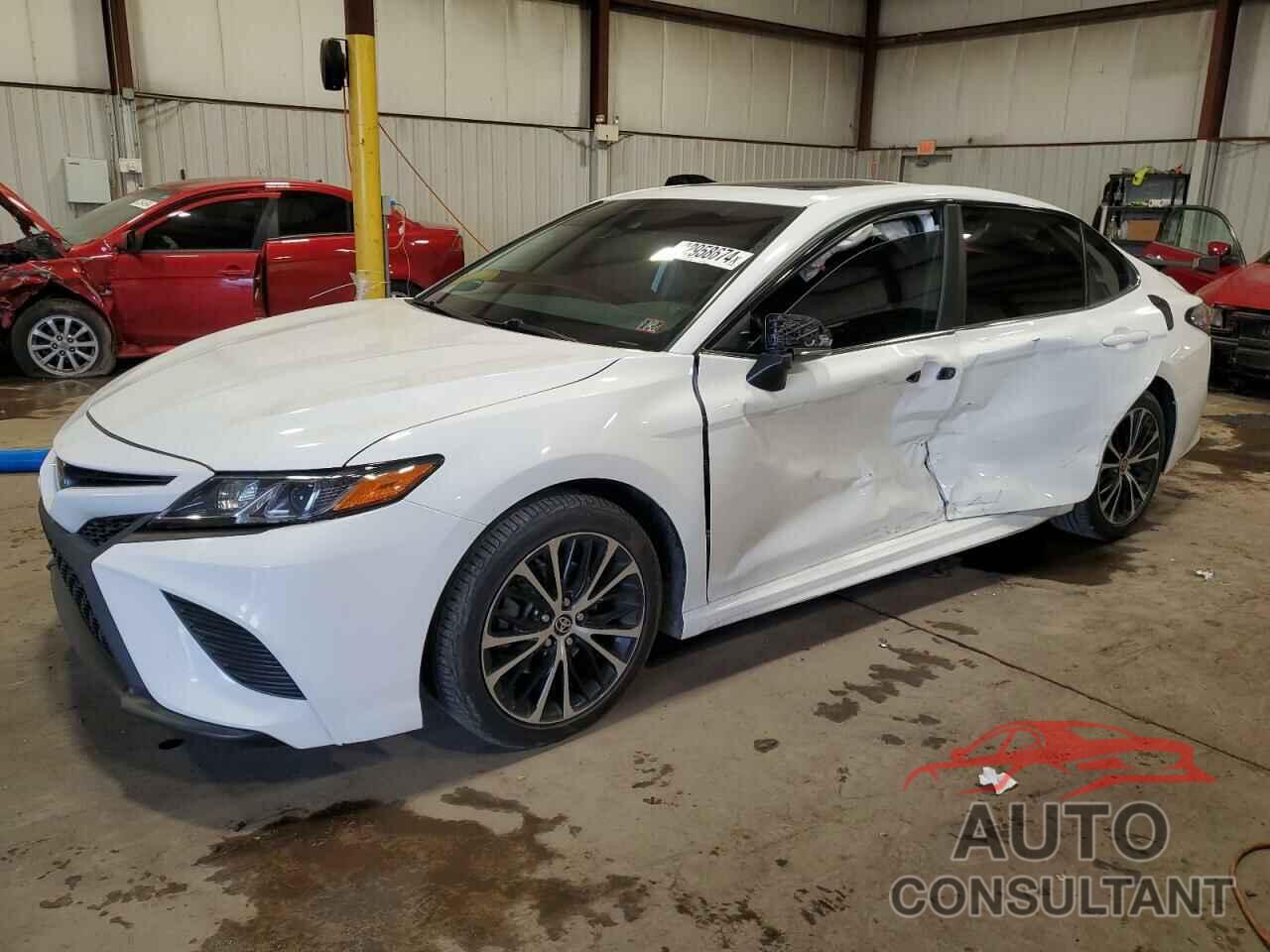 TOYOTA CAMRY 2020 - 4T1G11BK1LU019035