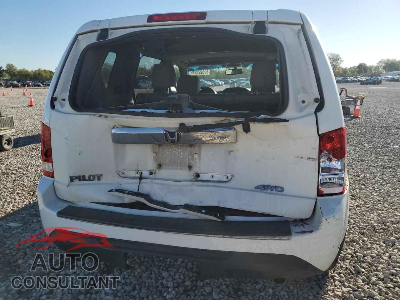 HONDA PILOT 2012 - 5FNYF4H51CB012057