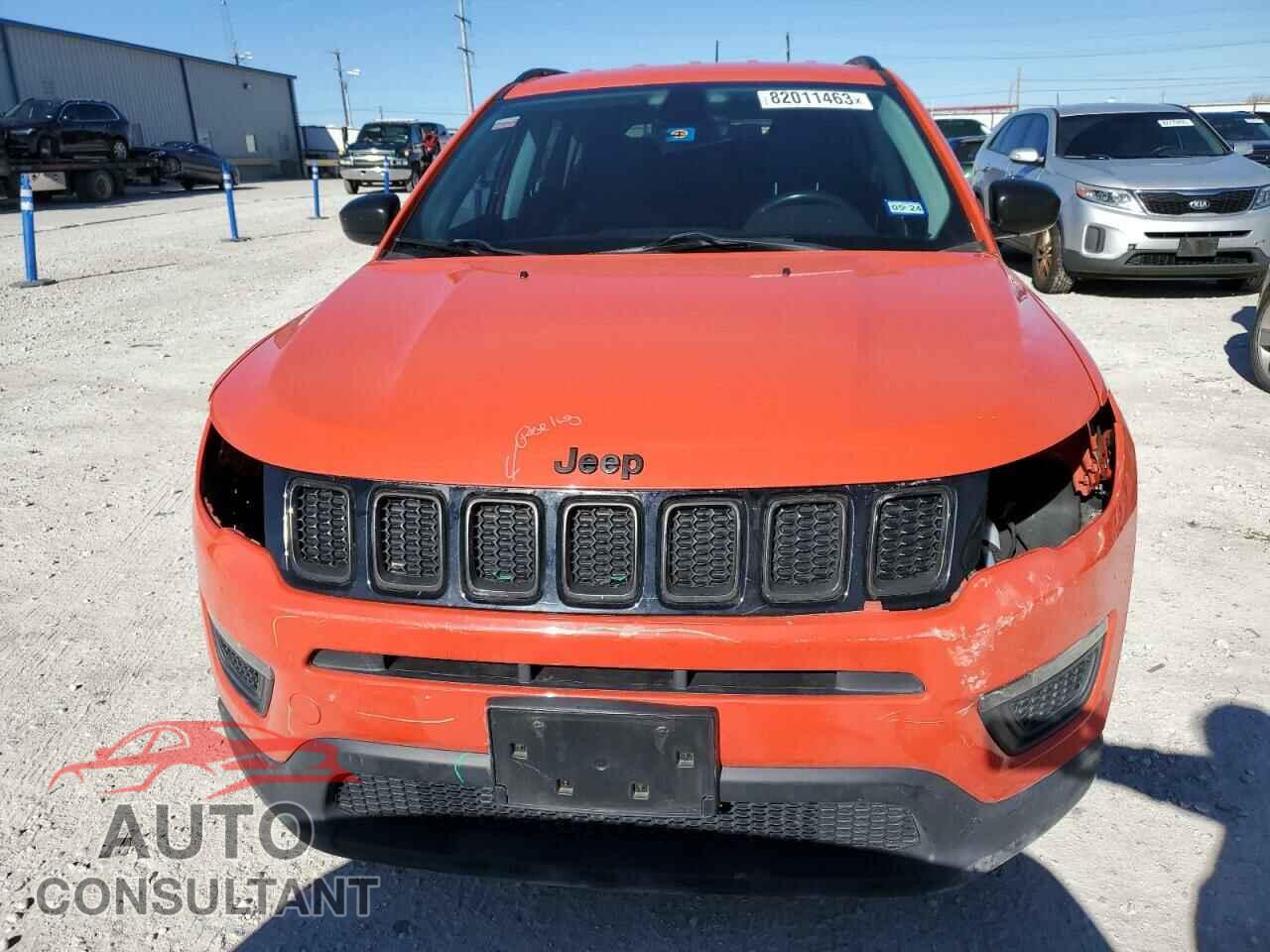 JEEP COMPASS 2017 - 3C4NJDAB4HT642214