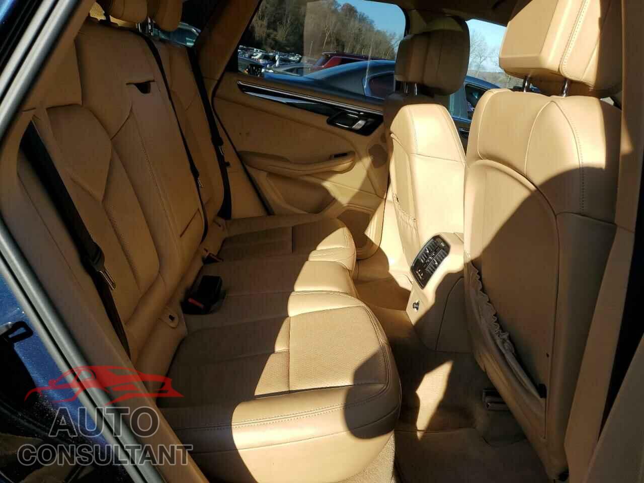 PORSCHE MACAN 2016 - WP1AB2A55GLB43344