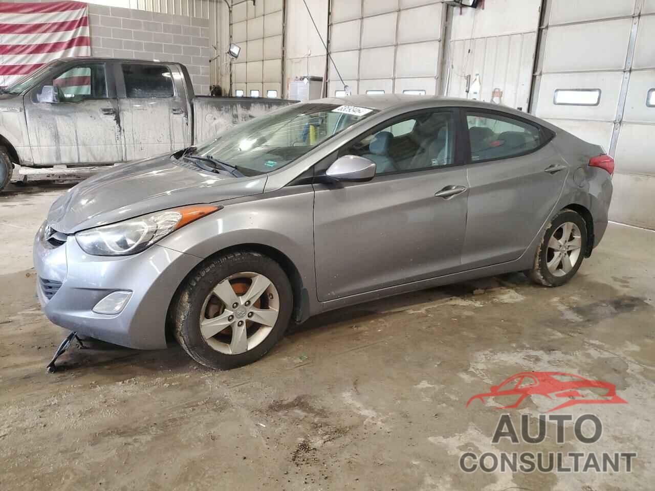 HYUNDAI ELANTRA 2013 - KMHDH4AE4DU941814