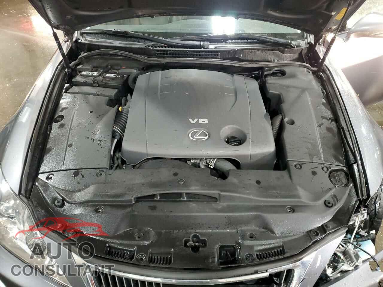 LEXUS IS 2012 - JTHCF5C24C5052811