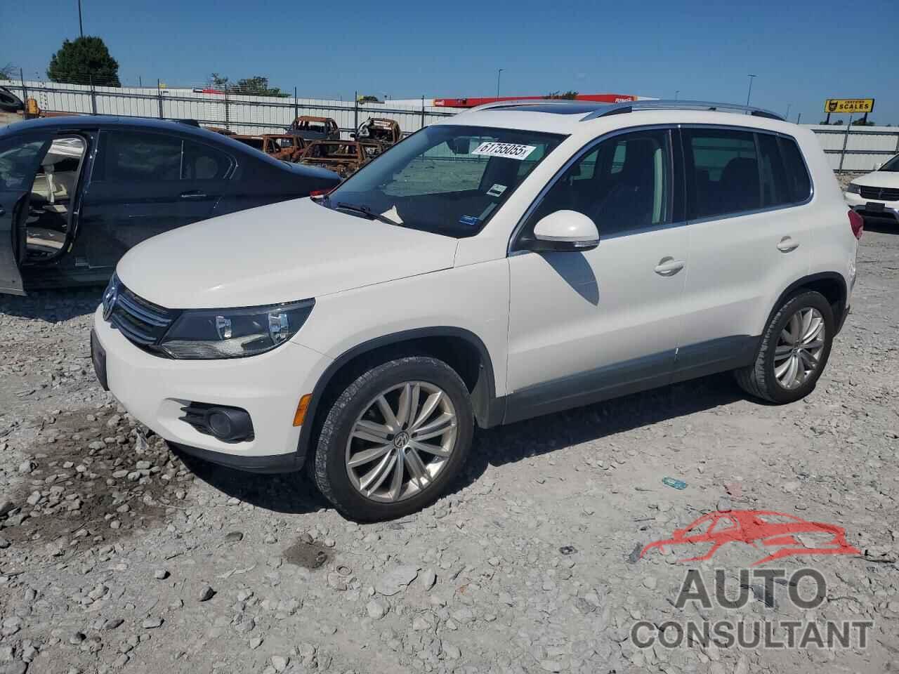 VOLKSWAGEN TIGUAN 2013 - WVGAV7AX9DW545168
