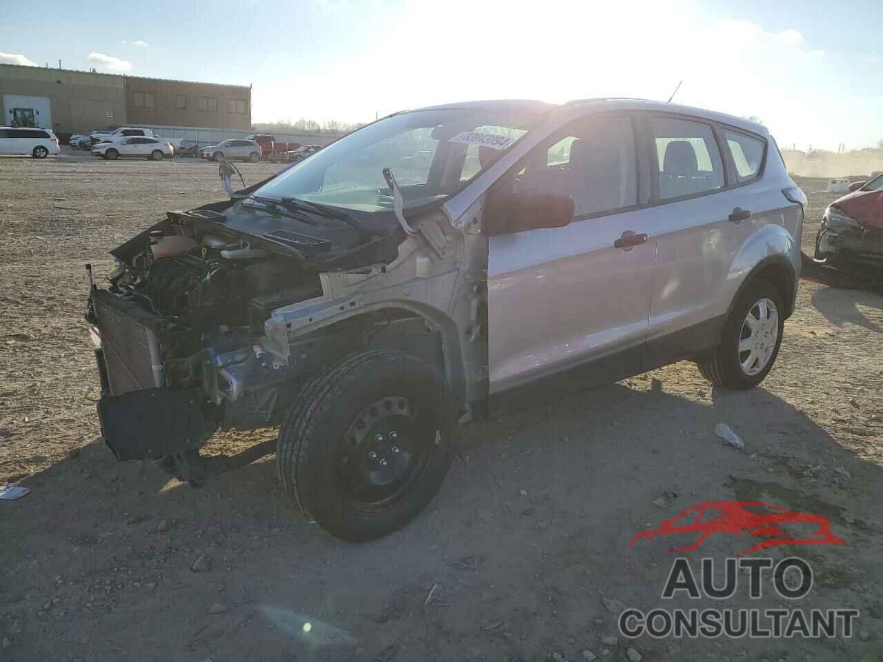 FORD ESCAPE 2018 - 1FMCU0F70JUA91623
