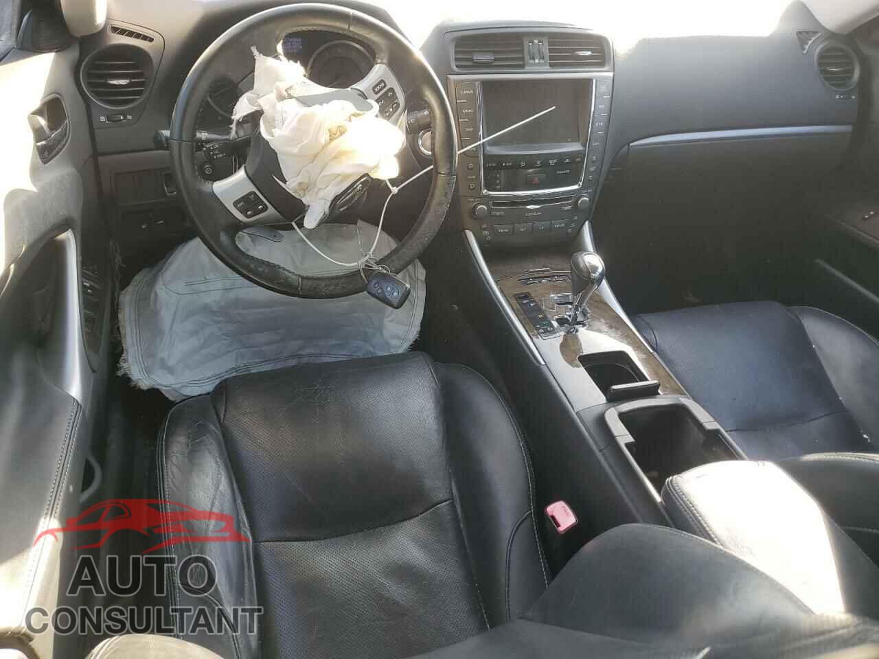 LEXUS IS 2011 - JTHBF5C27B5133344