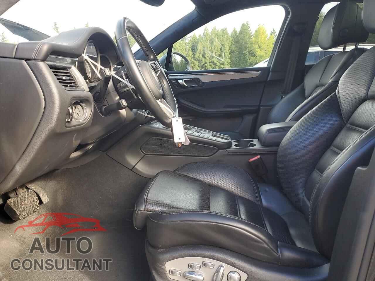 PORSCHE MACAN 2018 - WP1AF2A51JLB70469