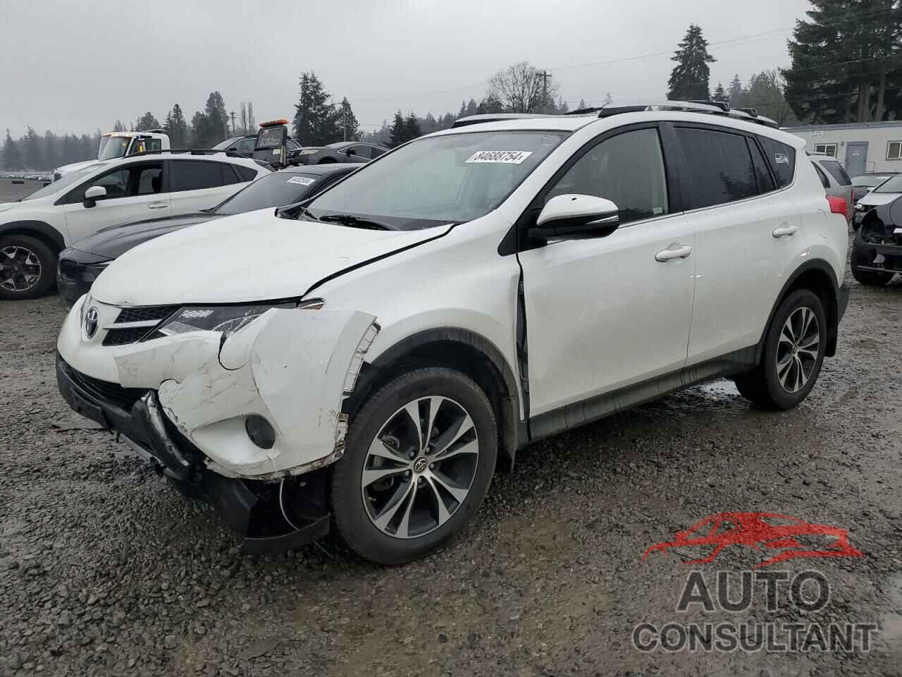 TOYOTA RAV4 2015 - JTMDFREV0FD140981