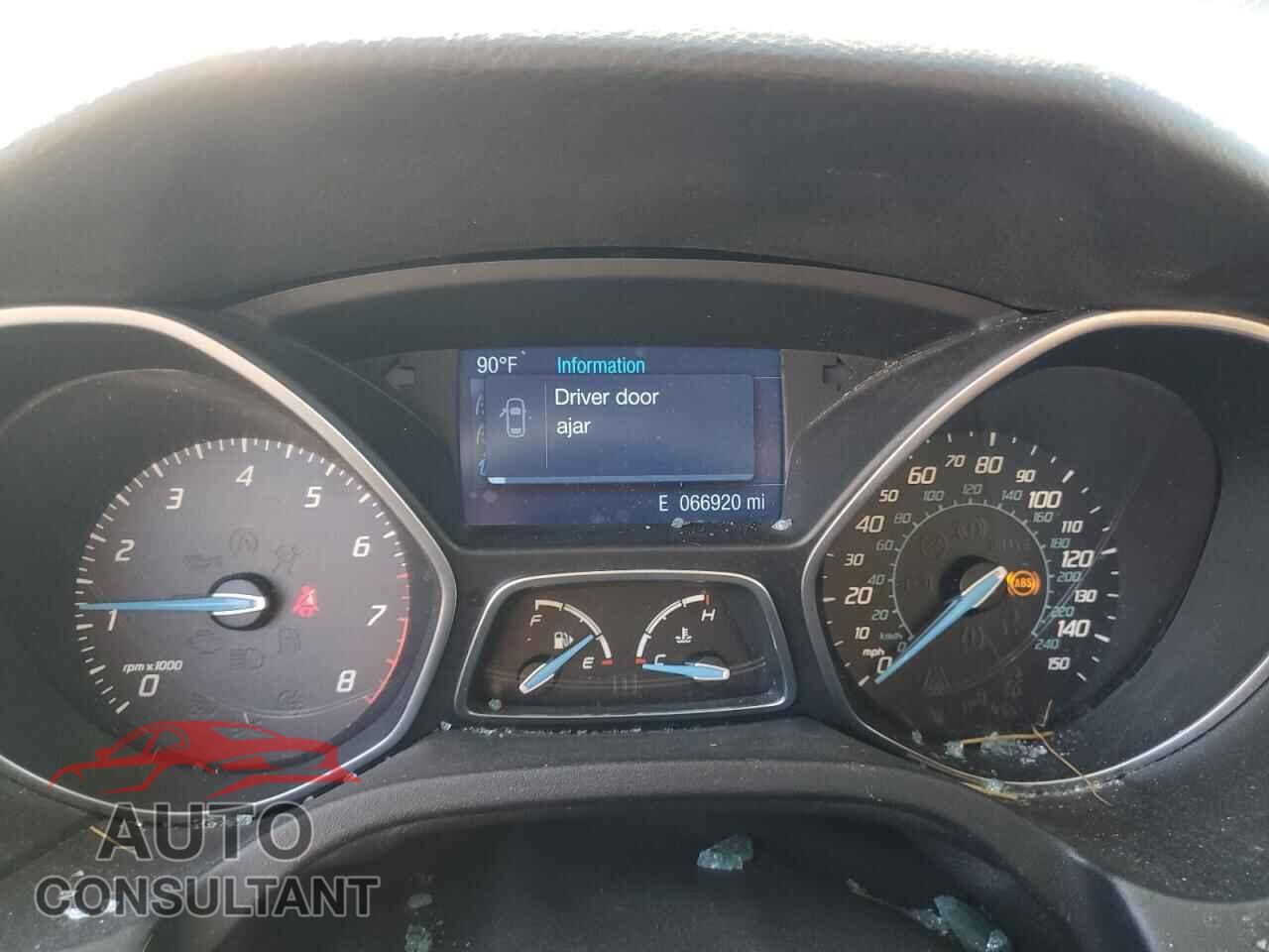 FORD FOCUS 2014 - 1FADP3F29EL214780