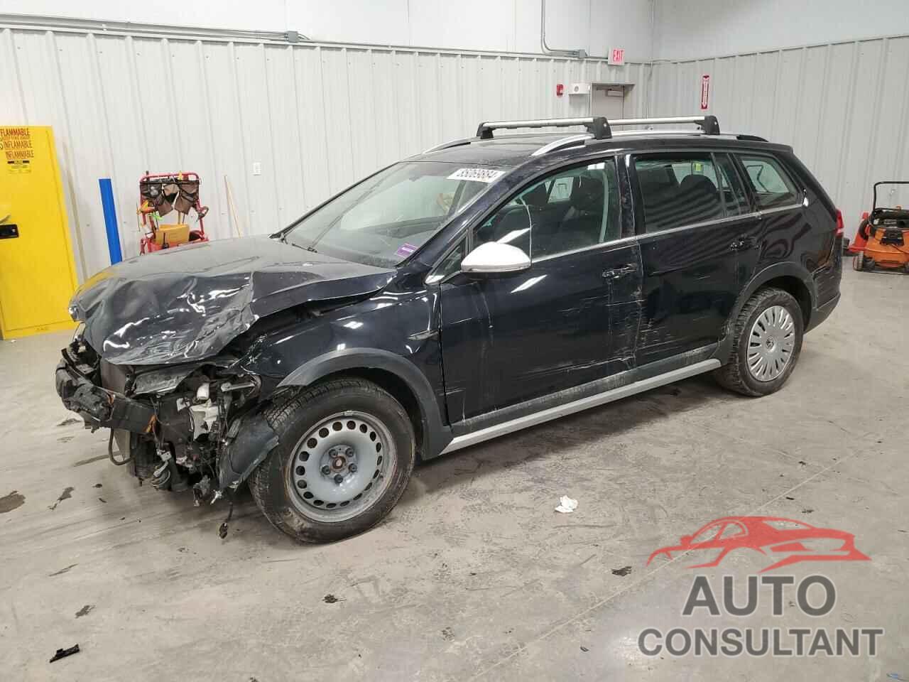 VOLKSWAGEN GOLF 2018 - 3VWM17AU3JM768575